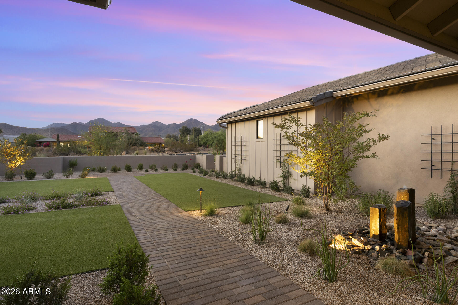 EMERALD HILLS - Residential