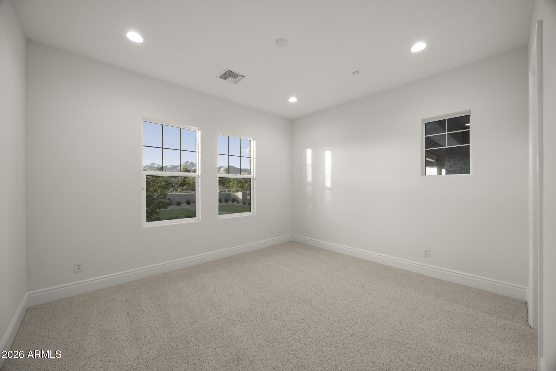 EMERALD HILLS - Residential