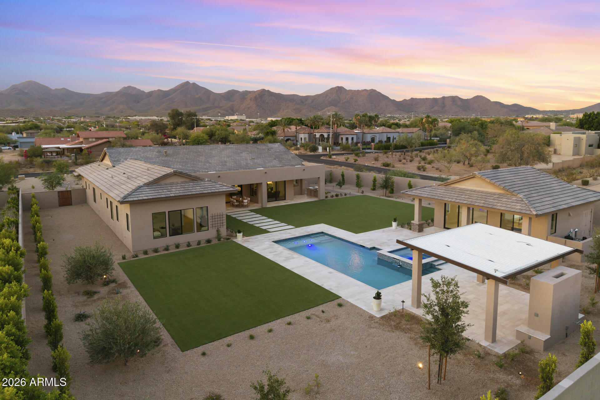 EMERALD HILLS - Residential