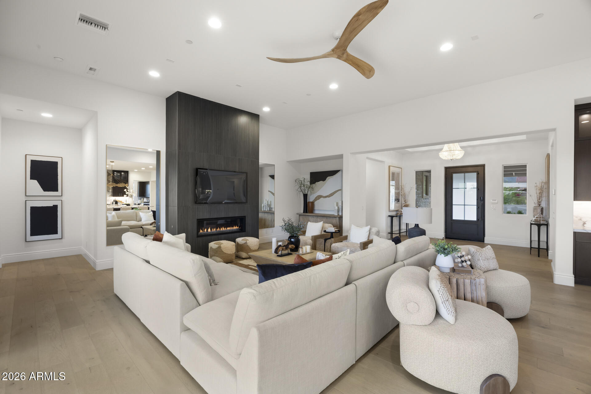 EMERALD HILLS - Residential