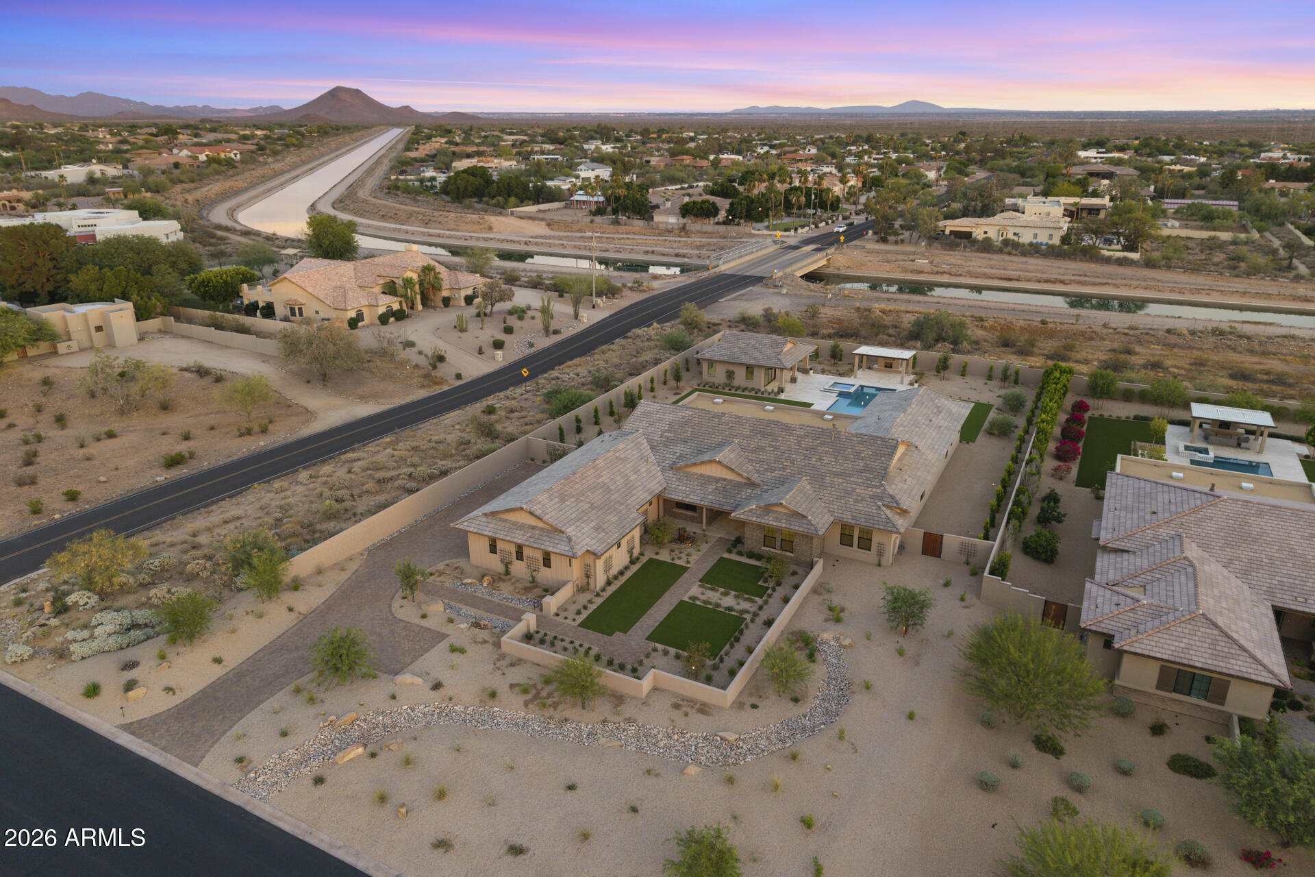 EMERALD HILLS - Residential