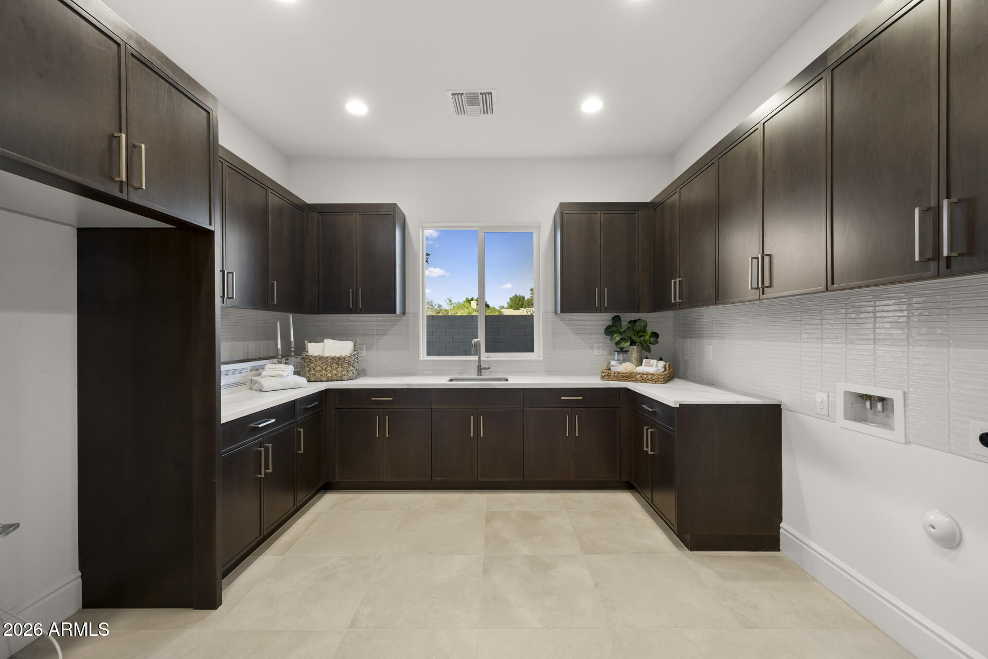 EMERALD HILLS - Residential