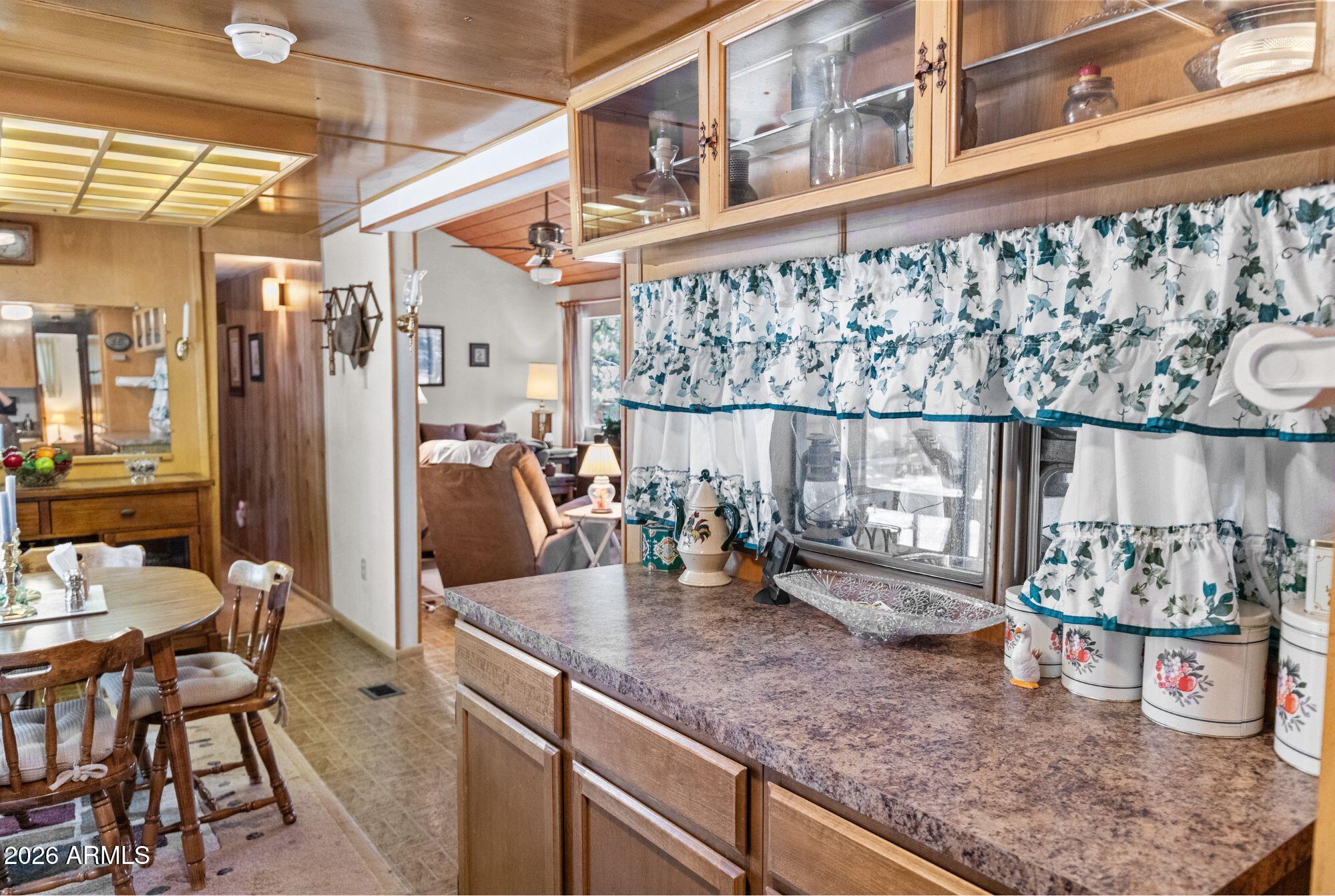 FOREST LAKES ESTATES 5 - Residential