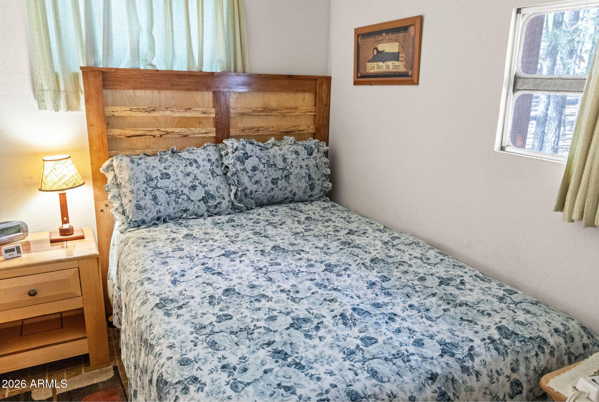 FOREST LAKES ESTATES 5 - Residential