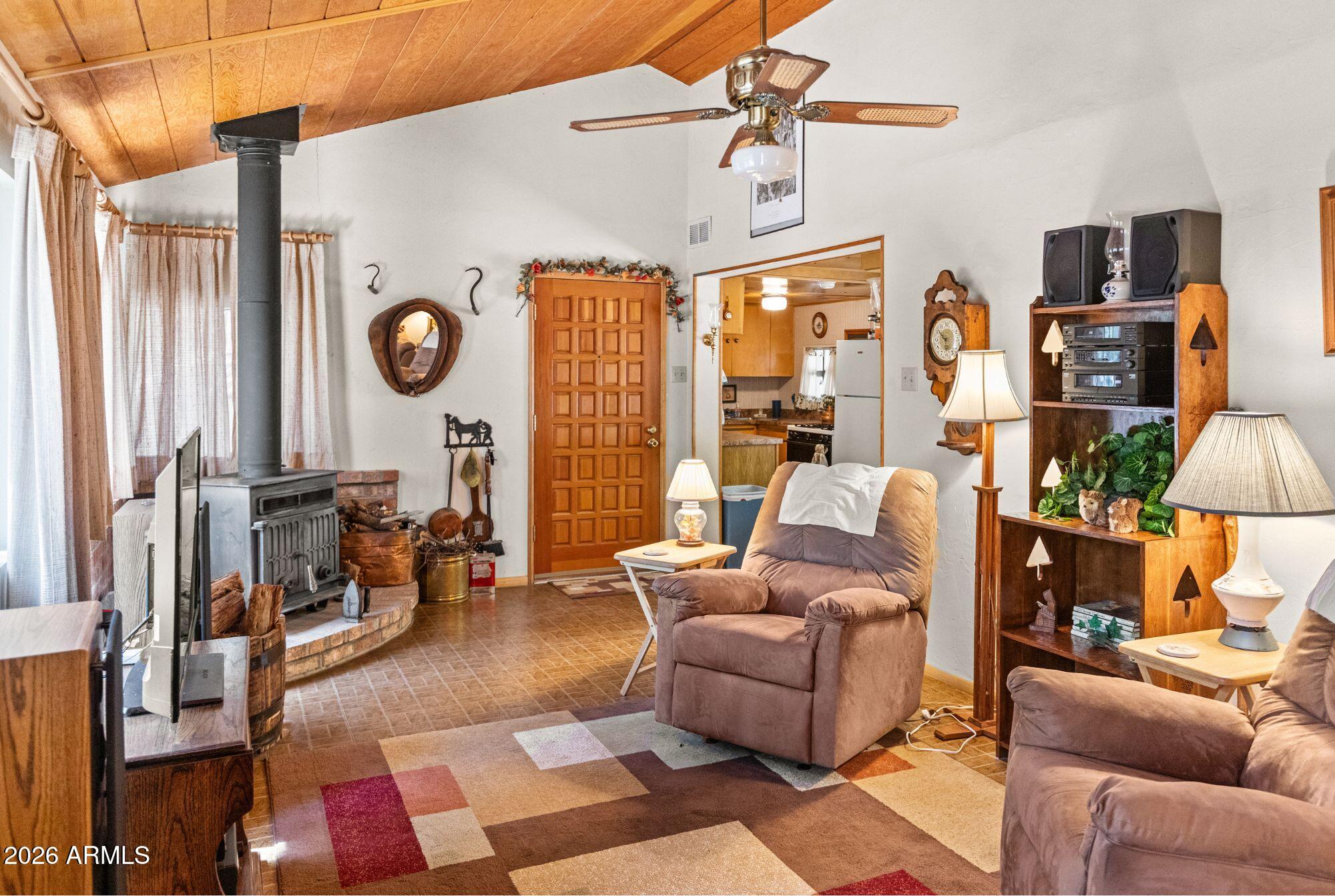 FOREST LAKES ESTATES 5 - Residential