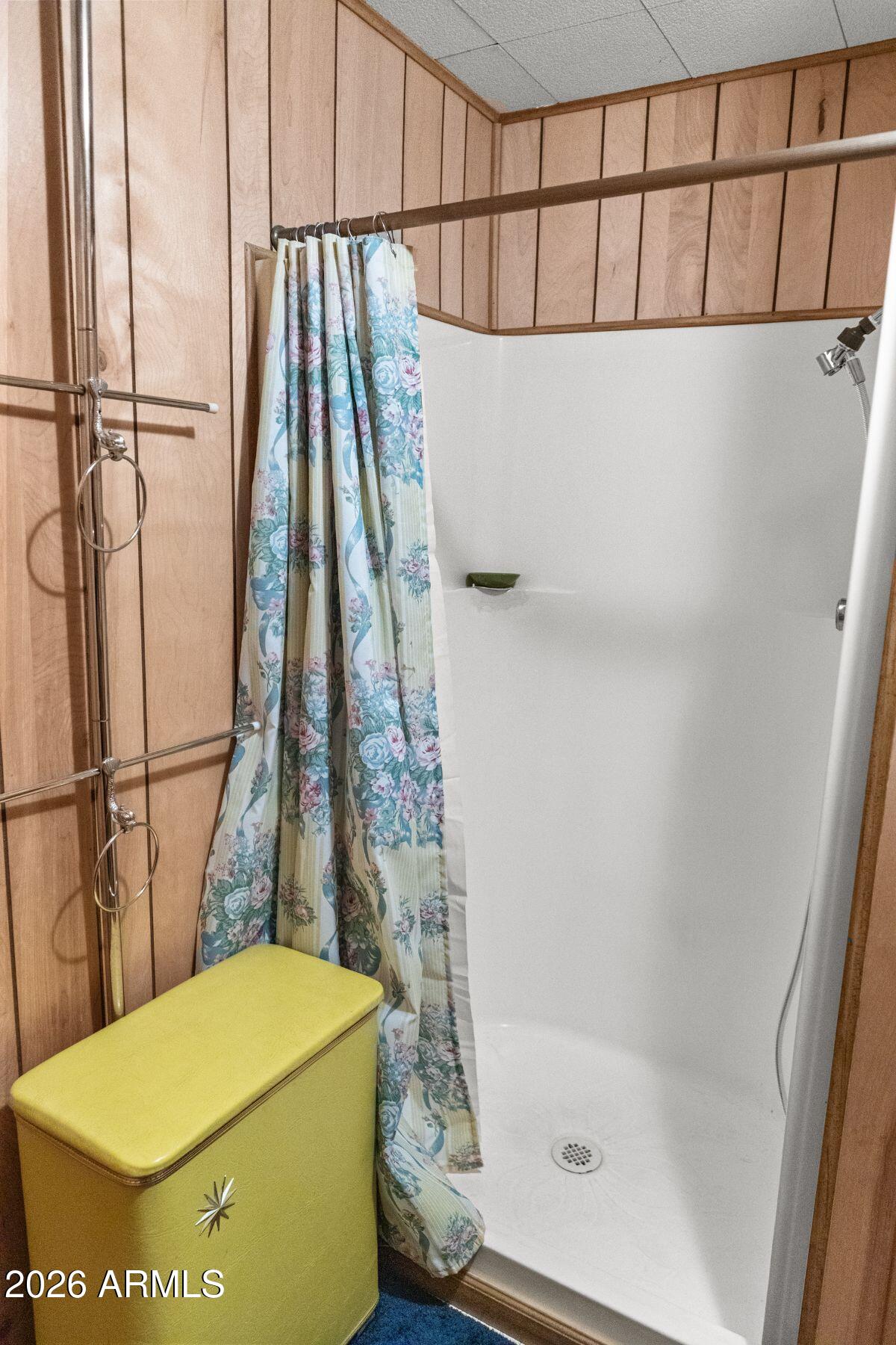 FOREST LAKES ESTATES 5 - Residential