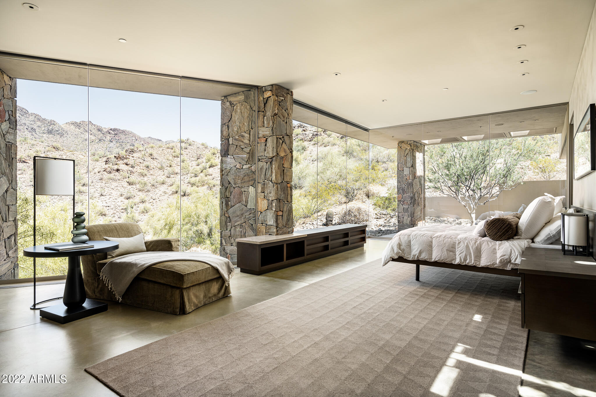 LOST CANYON - Residential