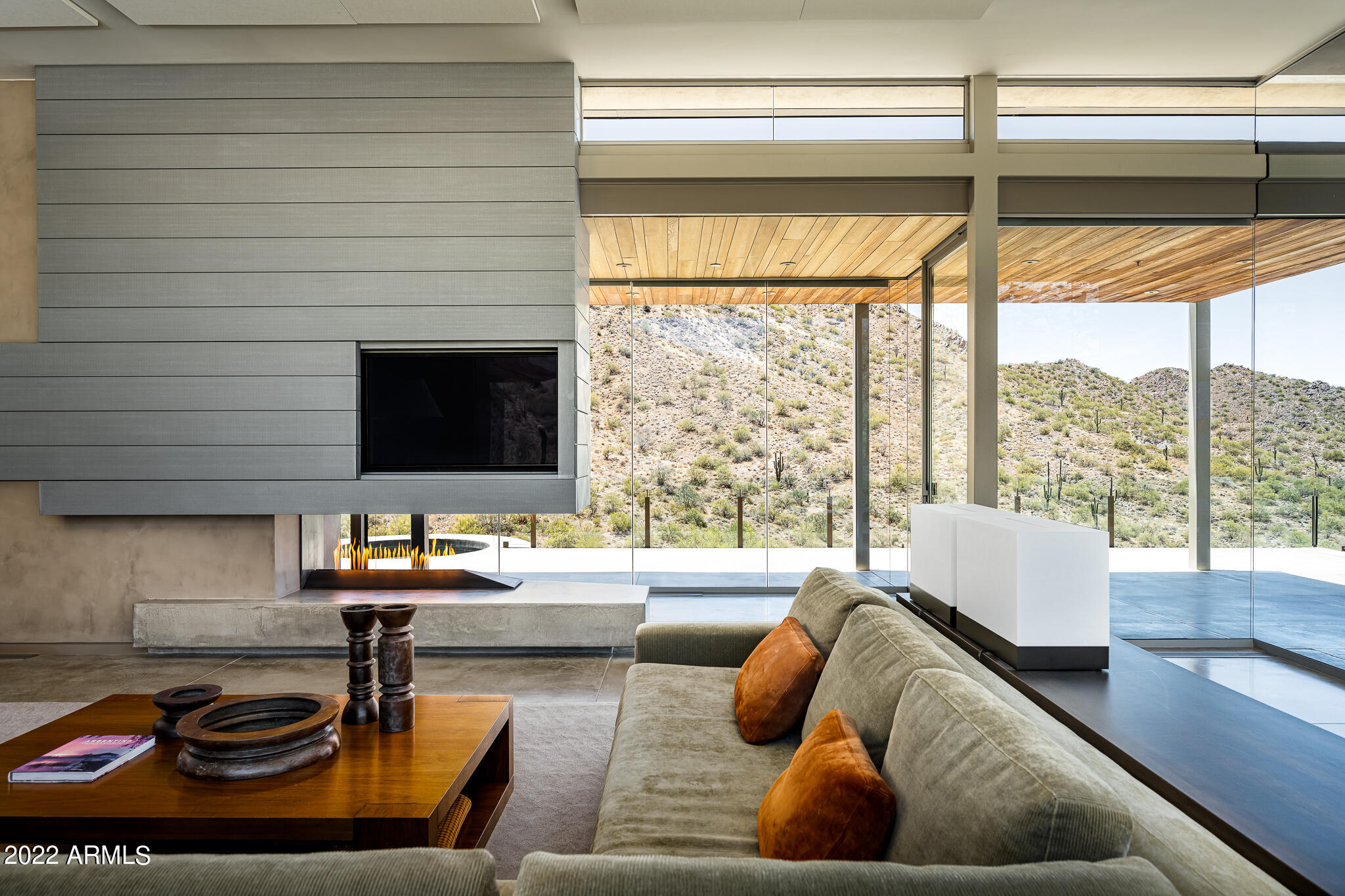 LOST CANYON - Residential