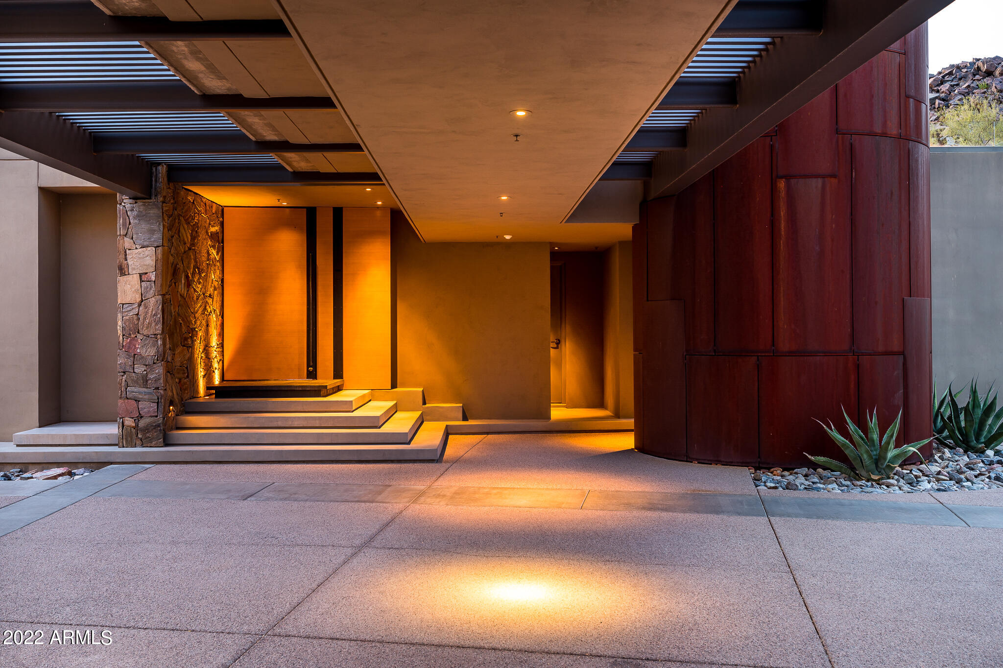 LOST CANYON - Residential