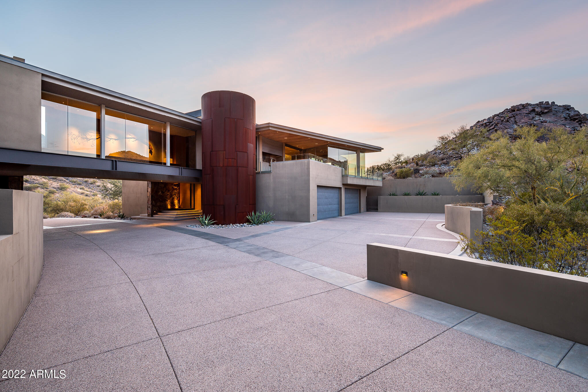 LOST CANYON - Residential