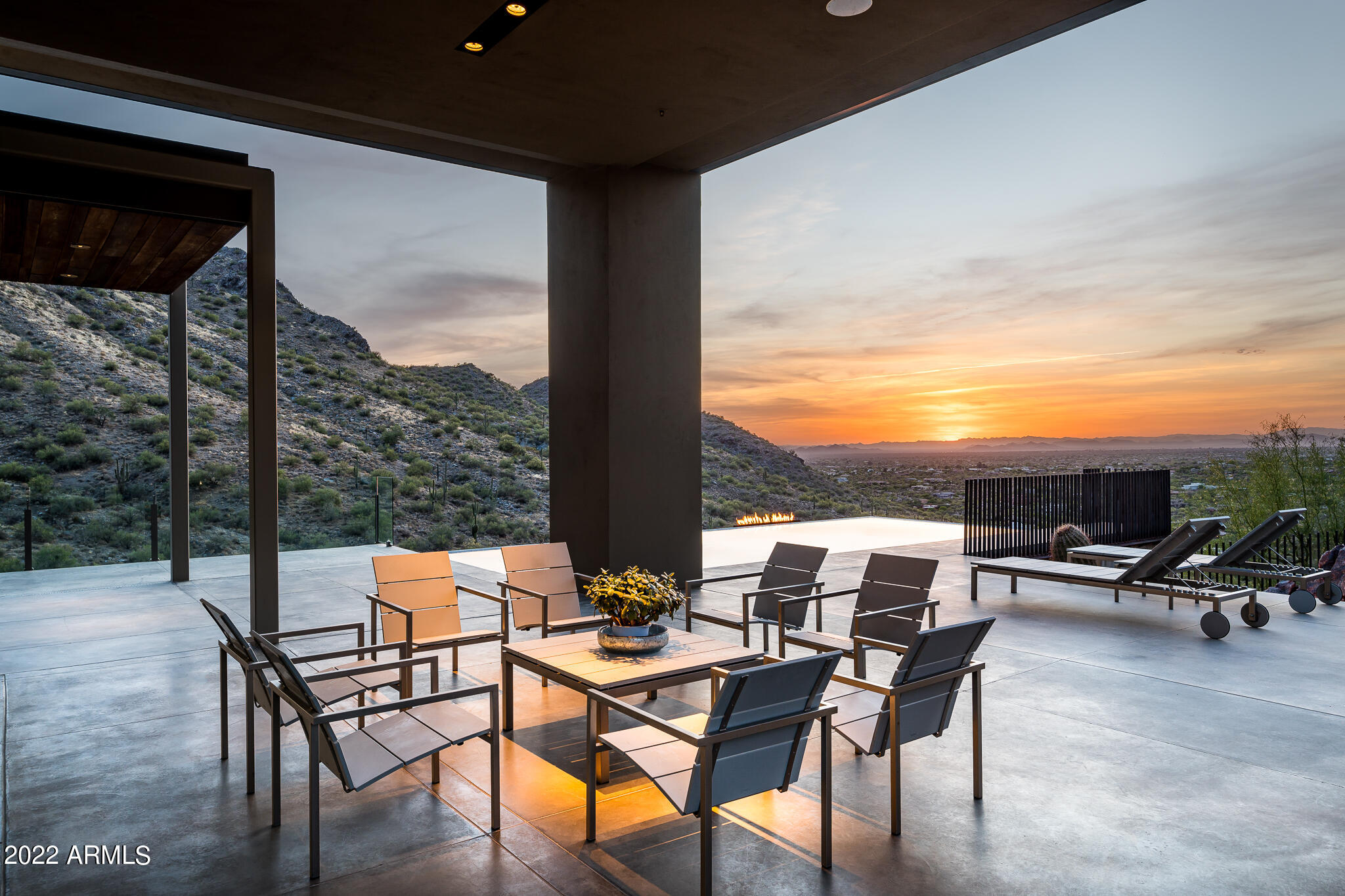 LOST CANYON - Residential