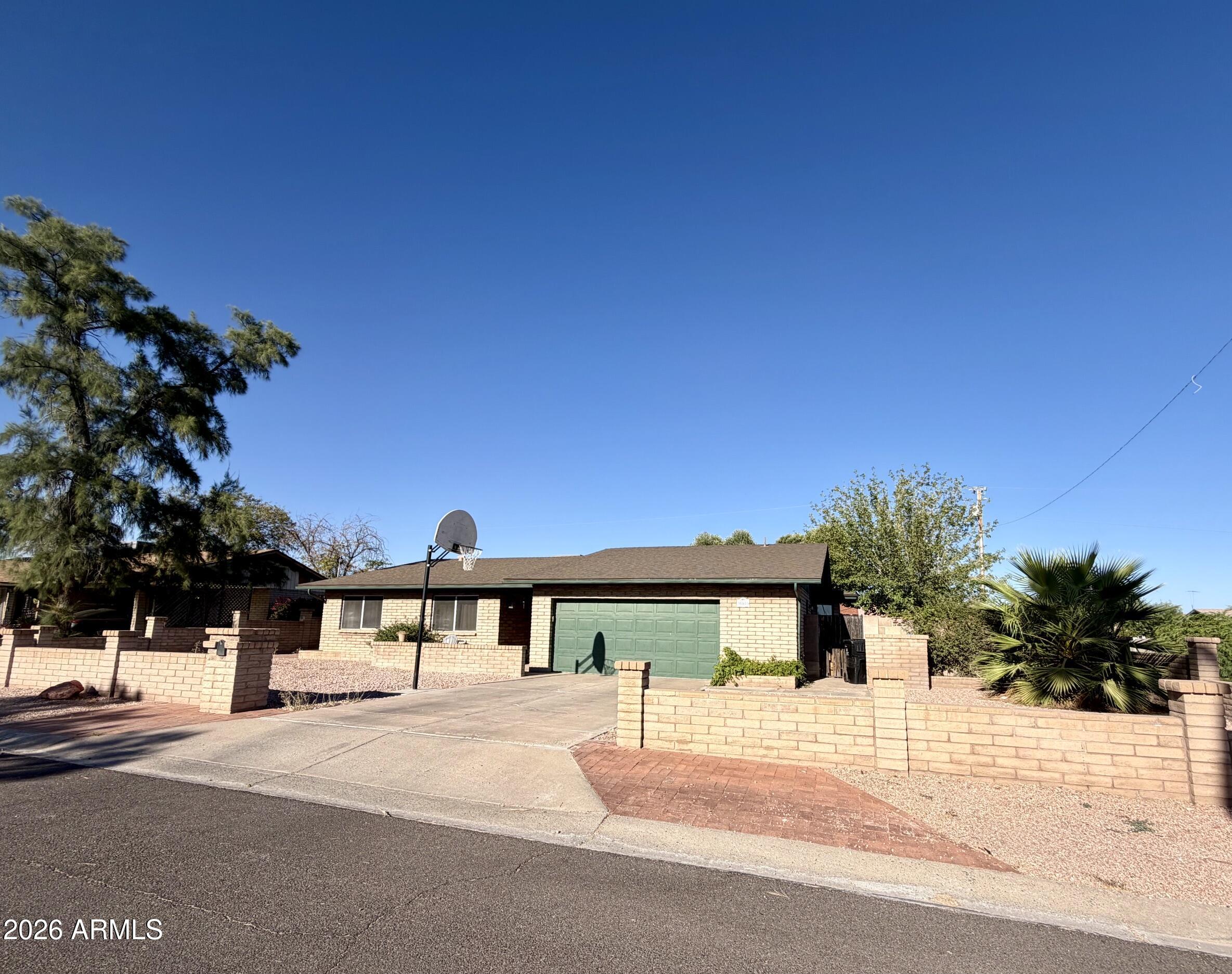 MONTCLAIR TERRACE 1 - Residential