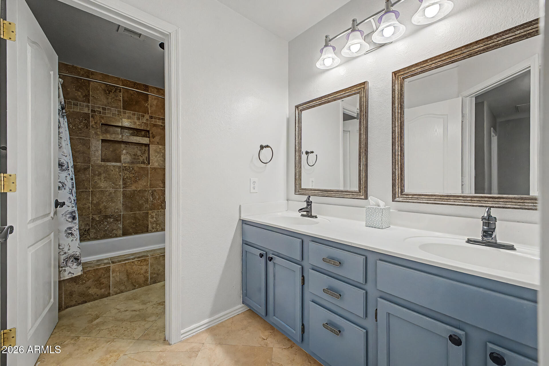 MOUNTAIN PARK RANCH UNIT 8B - Residential