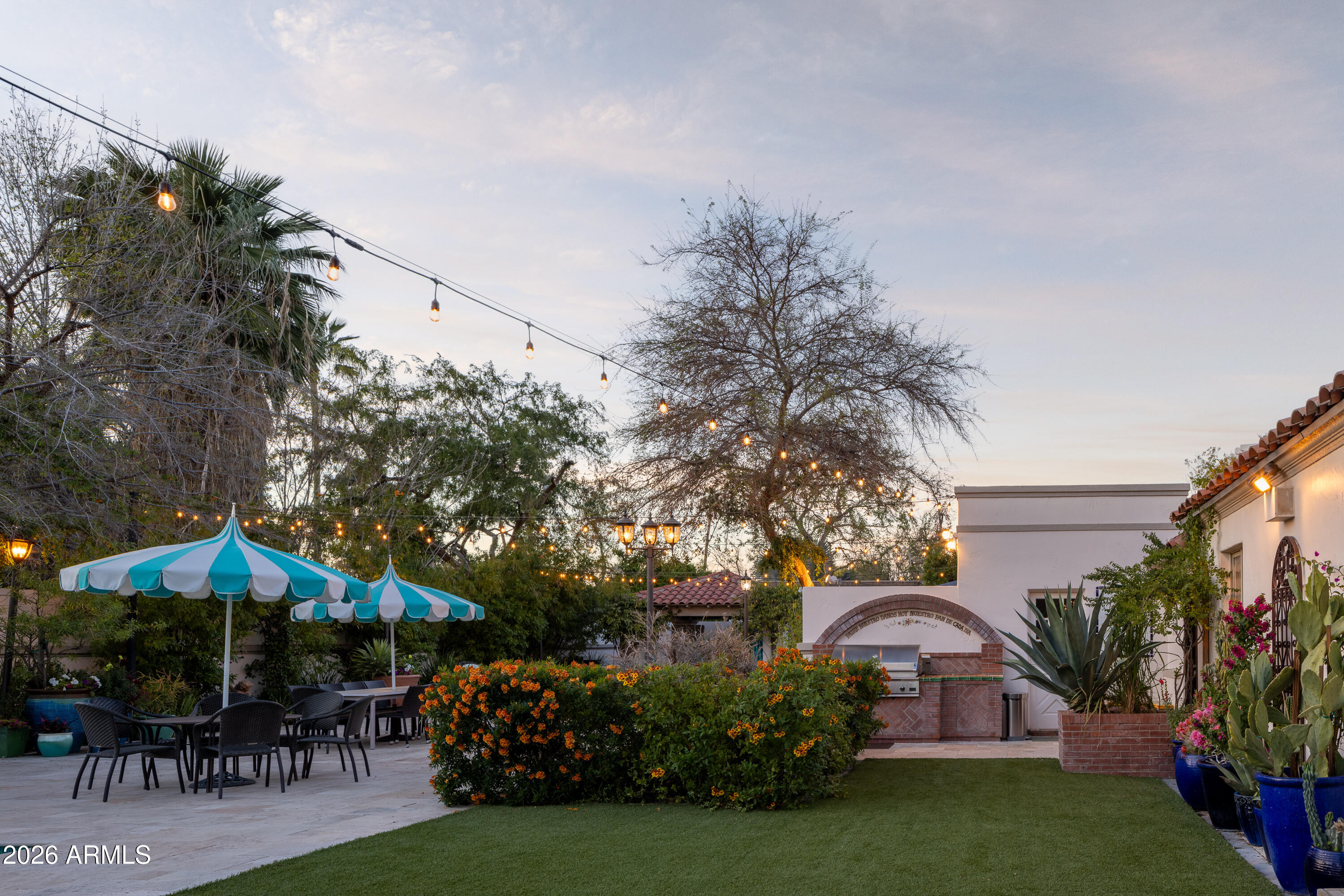 COUNTRY CLUB MANOR LOT 1-8 - Residential