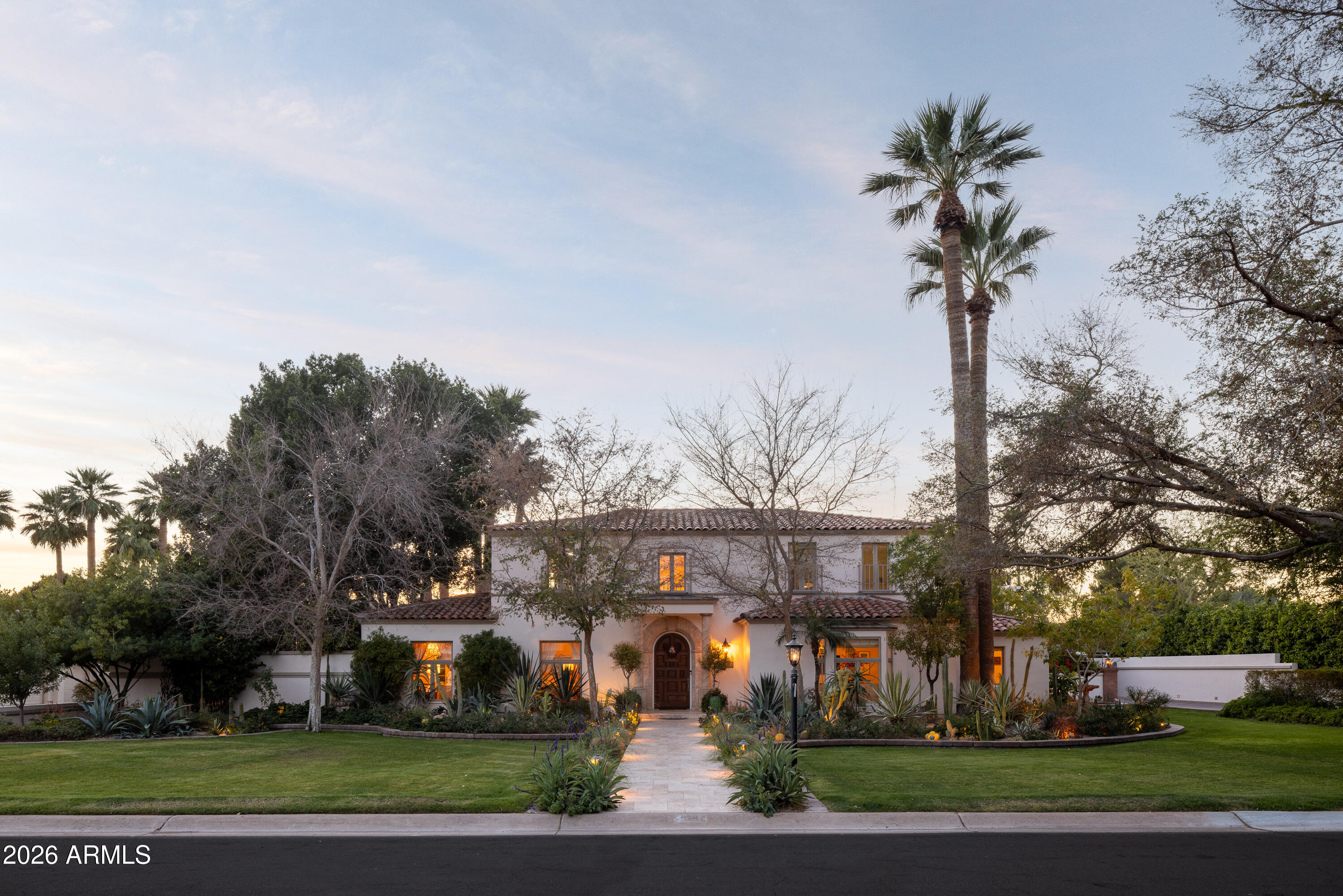 COUNTRY CLUB MANOR LOT 1-8 - Residential