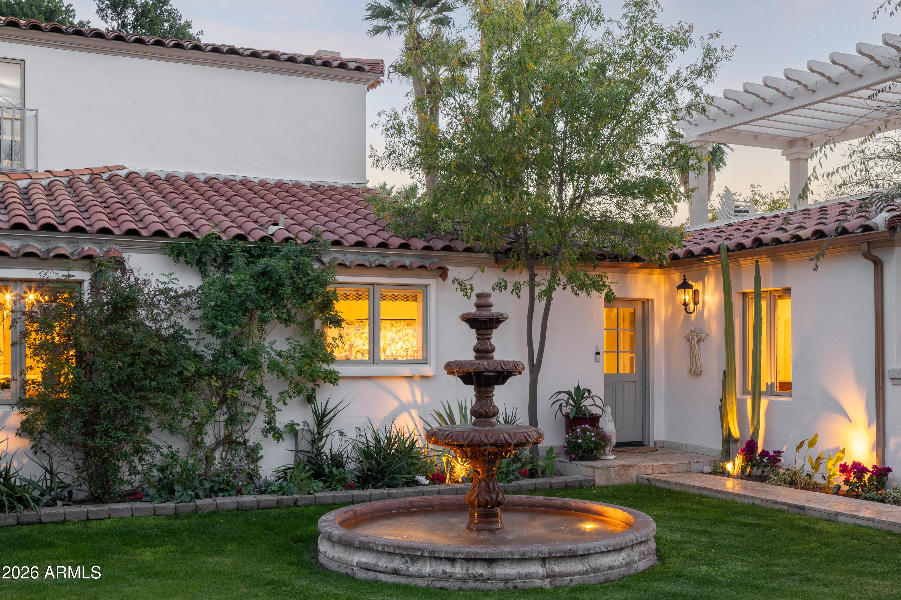 COUNTRY CLUB MANOR LOT 1-8 - Residential