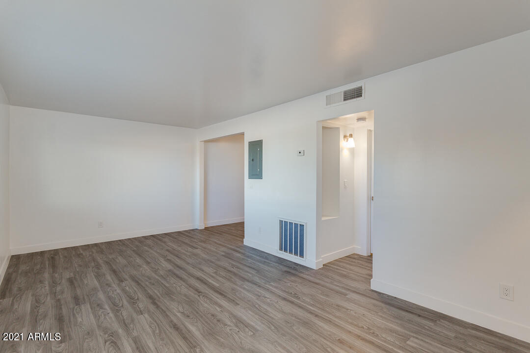 MCDOWELL MANORS ANNEX - Residential Income