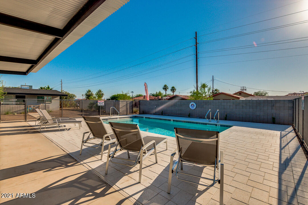 MCDOWELL MANORS ANNEX - Residential Income