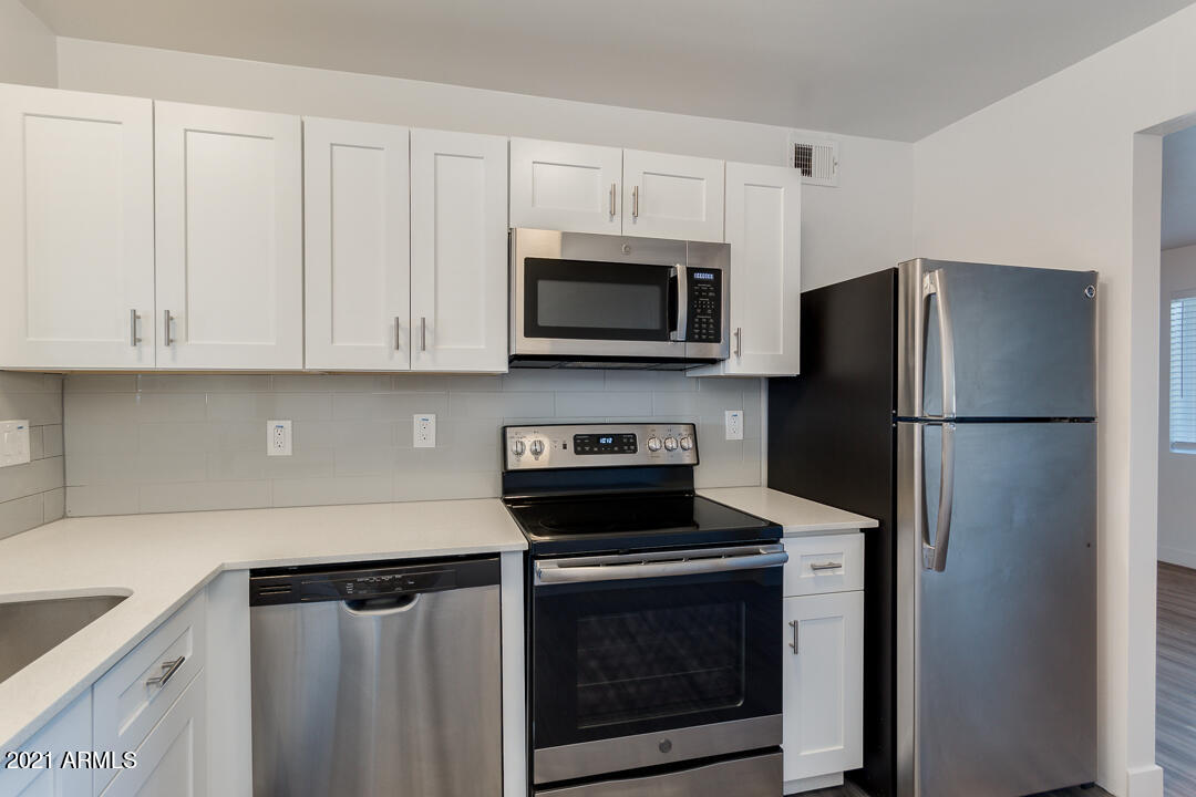 MCDOWELL MANORS ANNEX - Residential Income