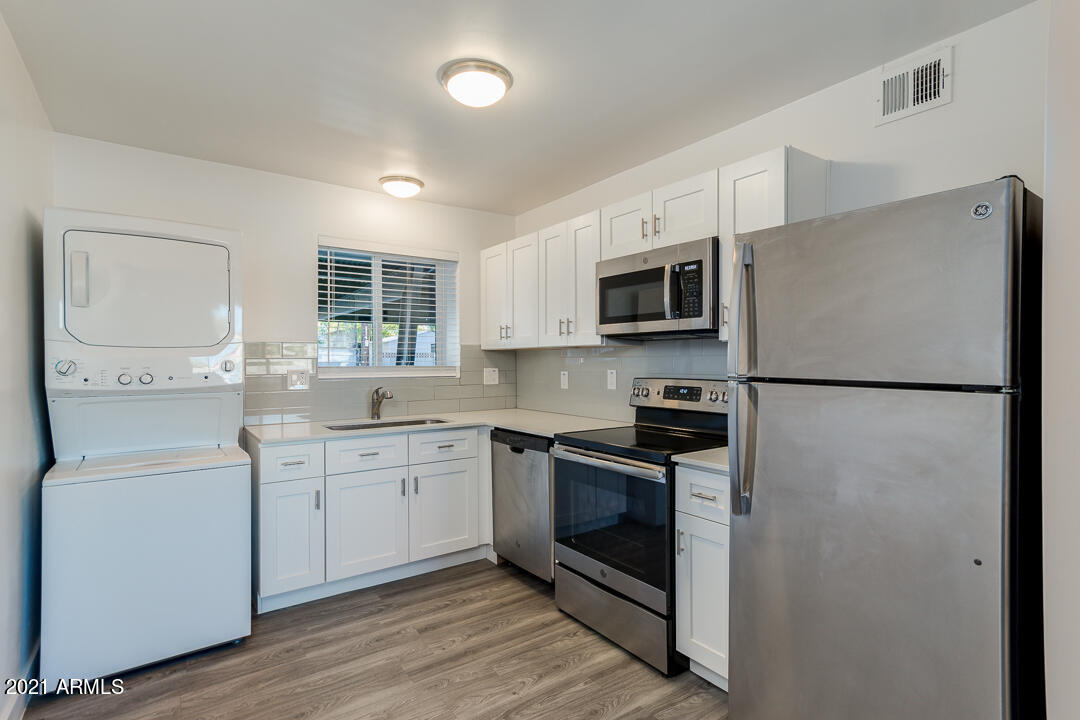 MCDOWELL MANORS ANNEX - Residential Income