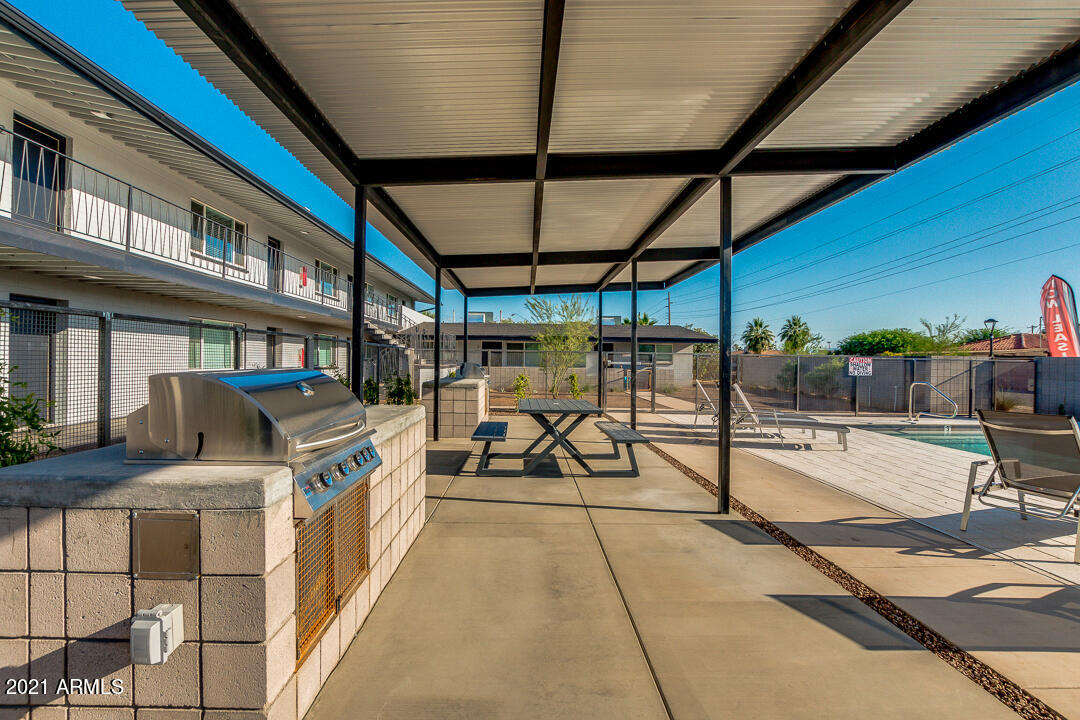 MCDOWELL MANORS ANNEX - Residential Income
