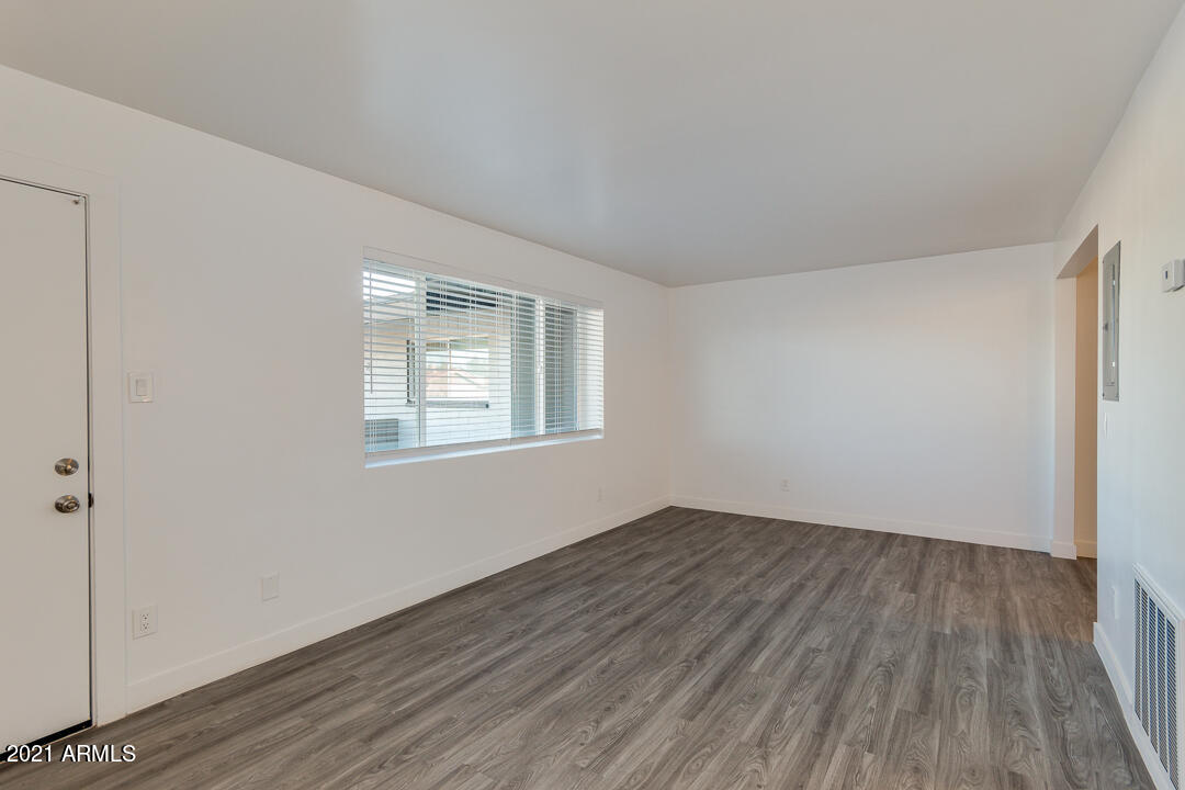 MCDOWELL MANORS ANNEX - Residential Income
