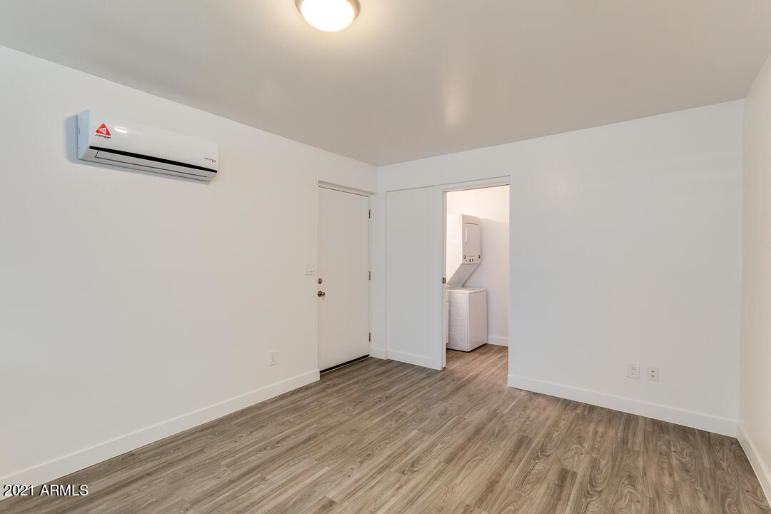 MCDOWELL MANORS ANNEX - Residential Income