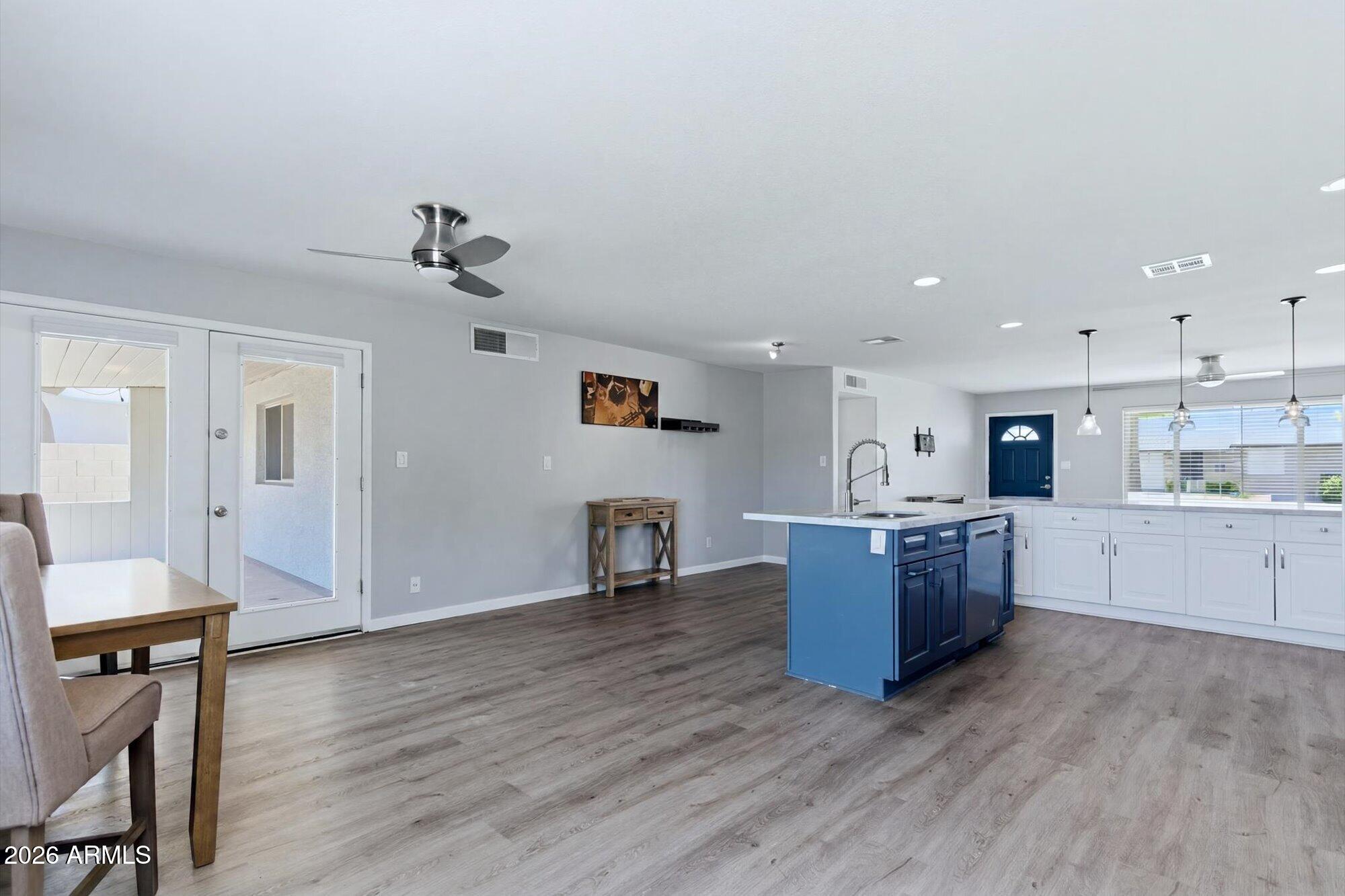 COX HEIGHTS 4 AMD - Residential
