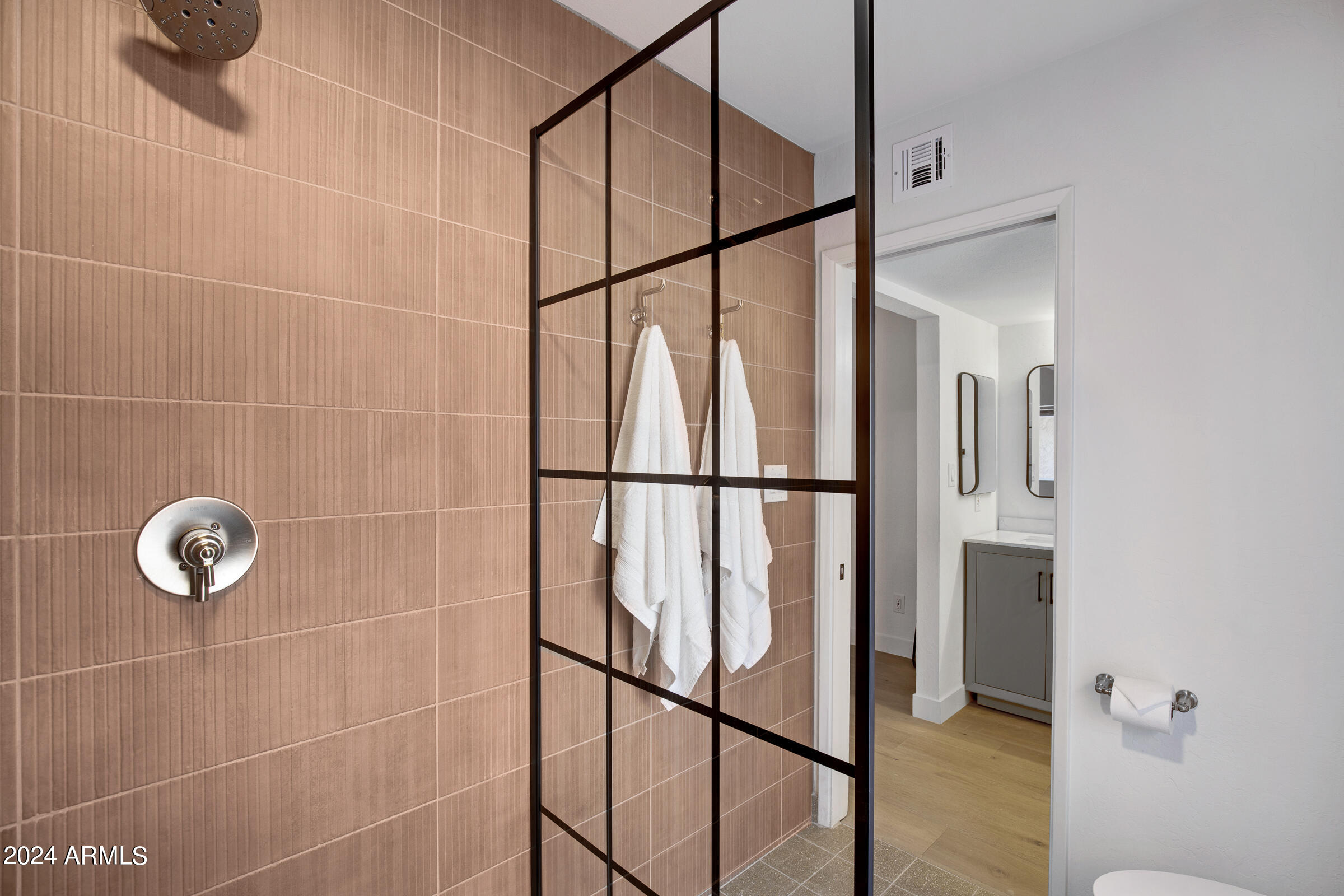 HERITAGE EAST 3 - Residential Lease