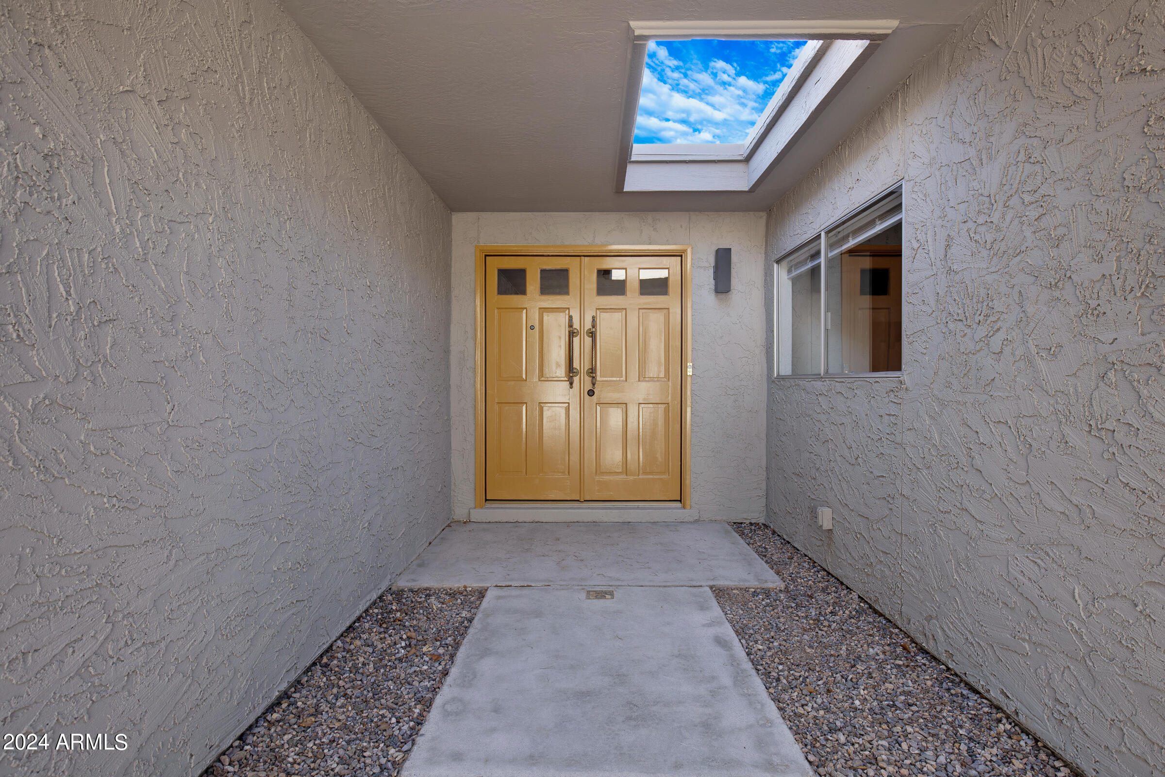 HERITAGE EAST 3 - Residential Lease