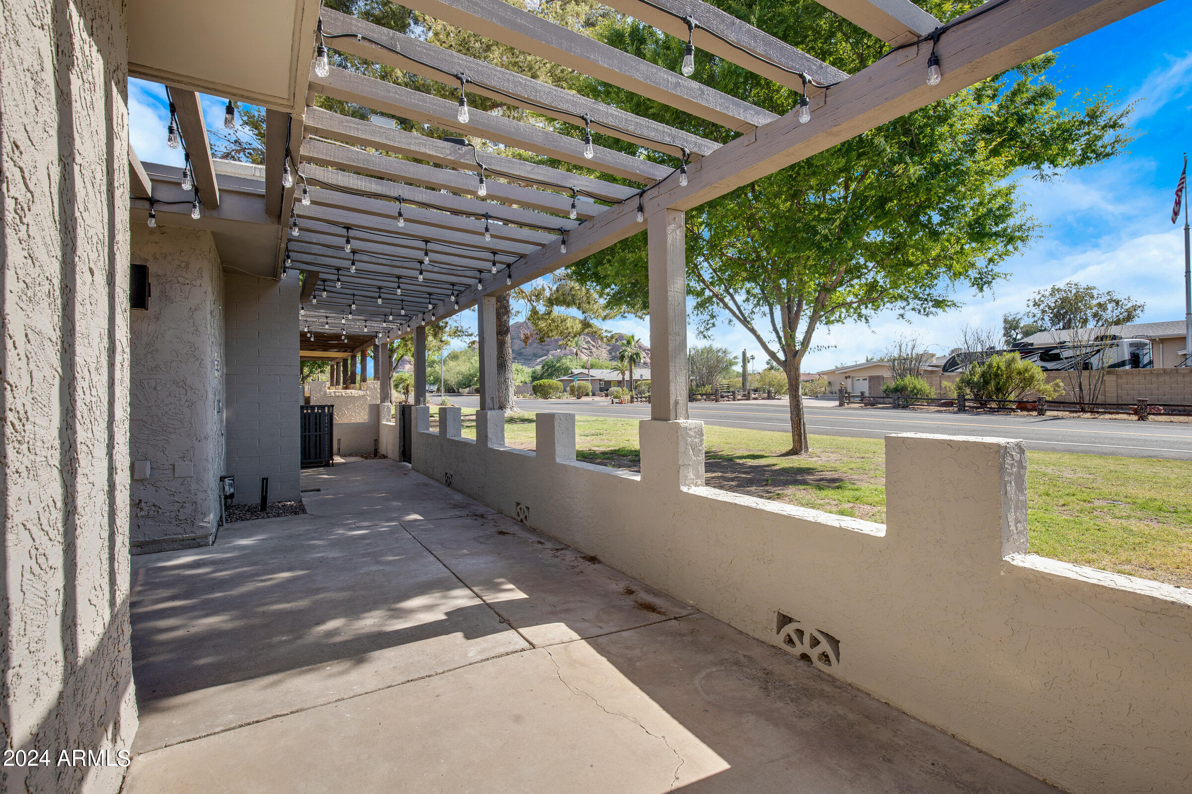 HERITAGE EAST 3 - Residential Lease