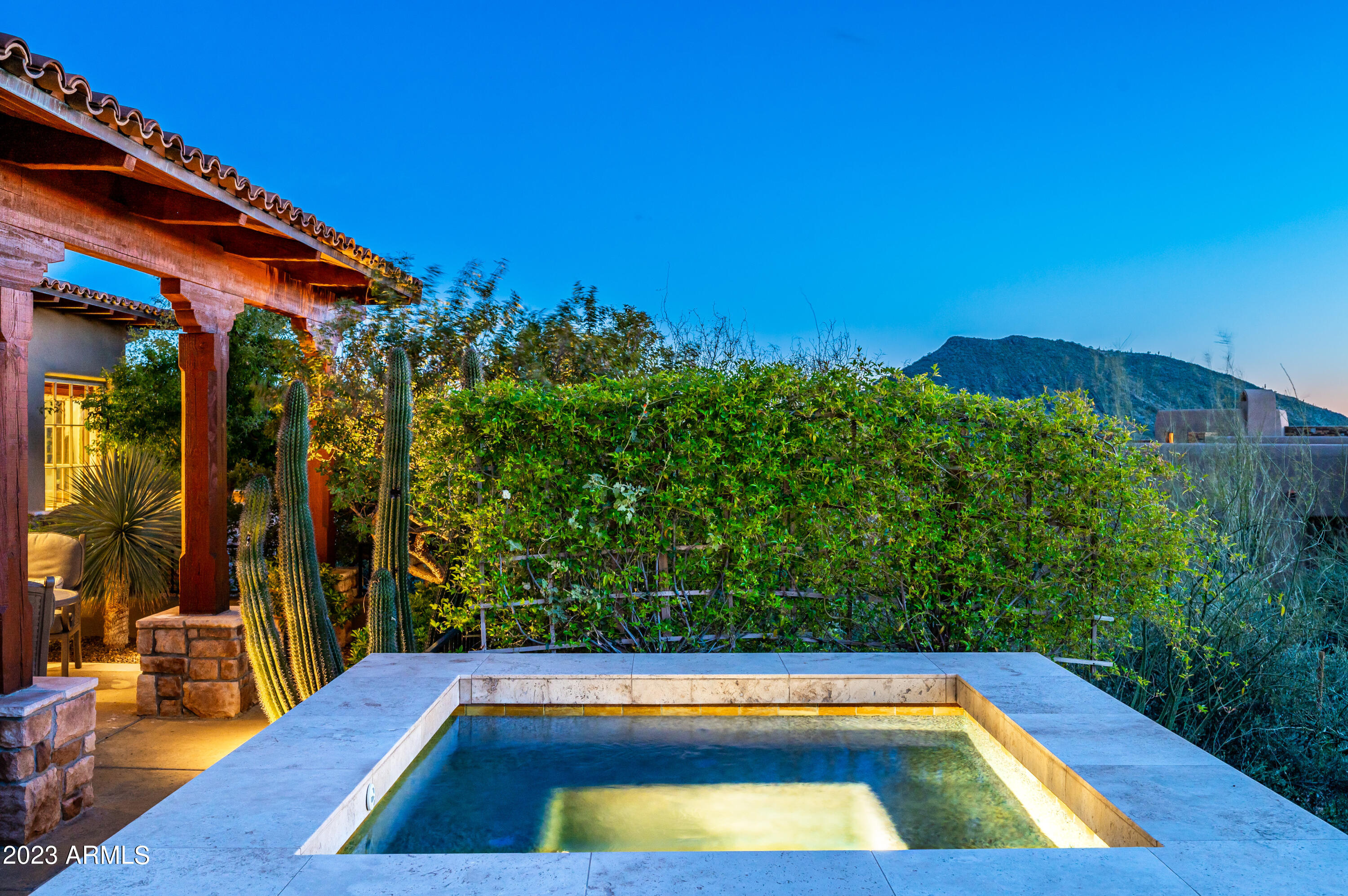 DESERT MOUNTAIN - Residential