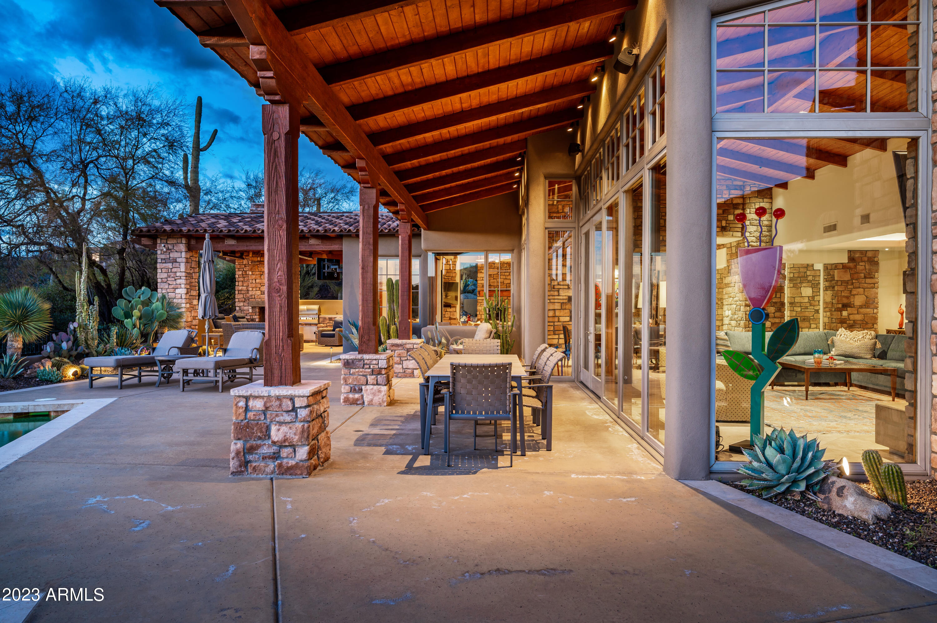 DESERT MOUNTAIN - Residential