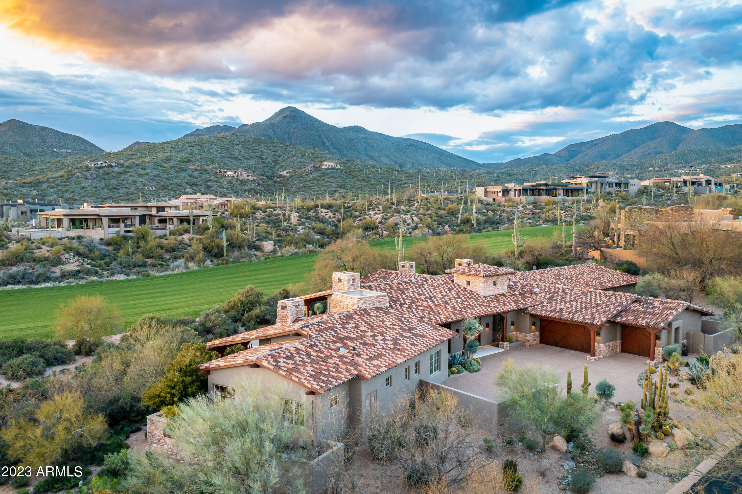 DESERT MOUNTAIN - Residential