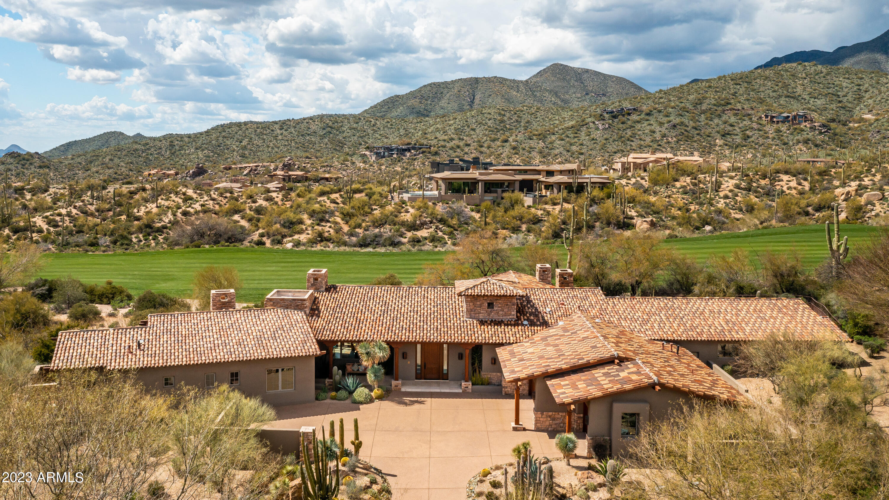 DESERT MOUNTAIN - Residential