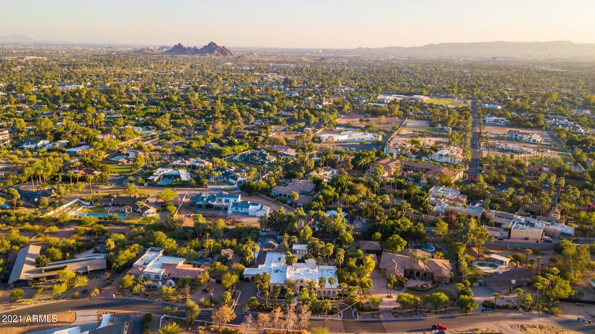 HIGHLANDS - Residential