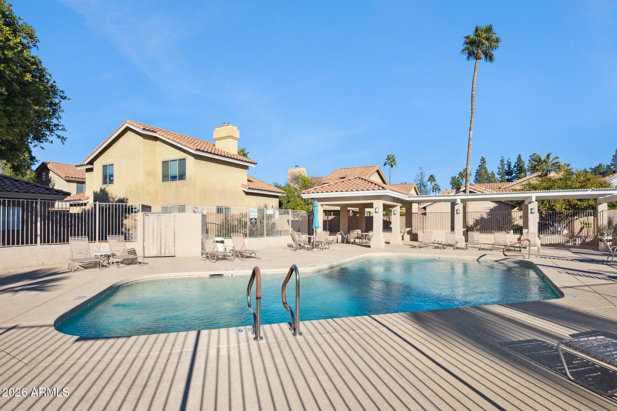 GATEWAY COURT - Residential