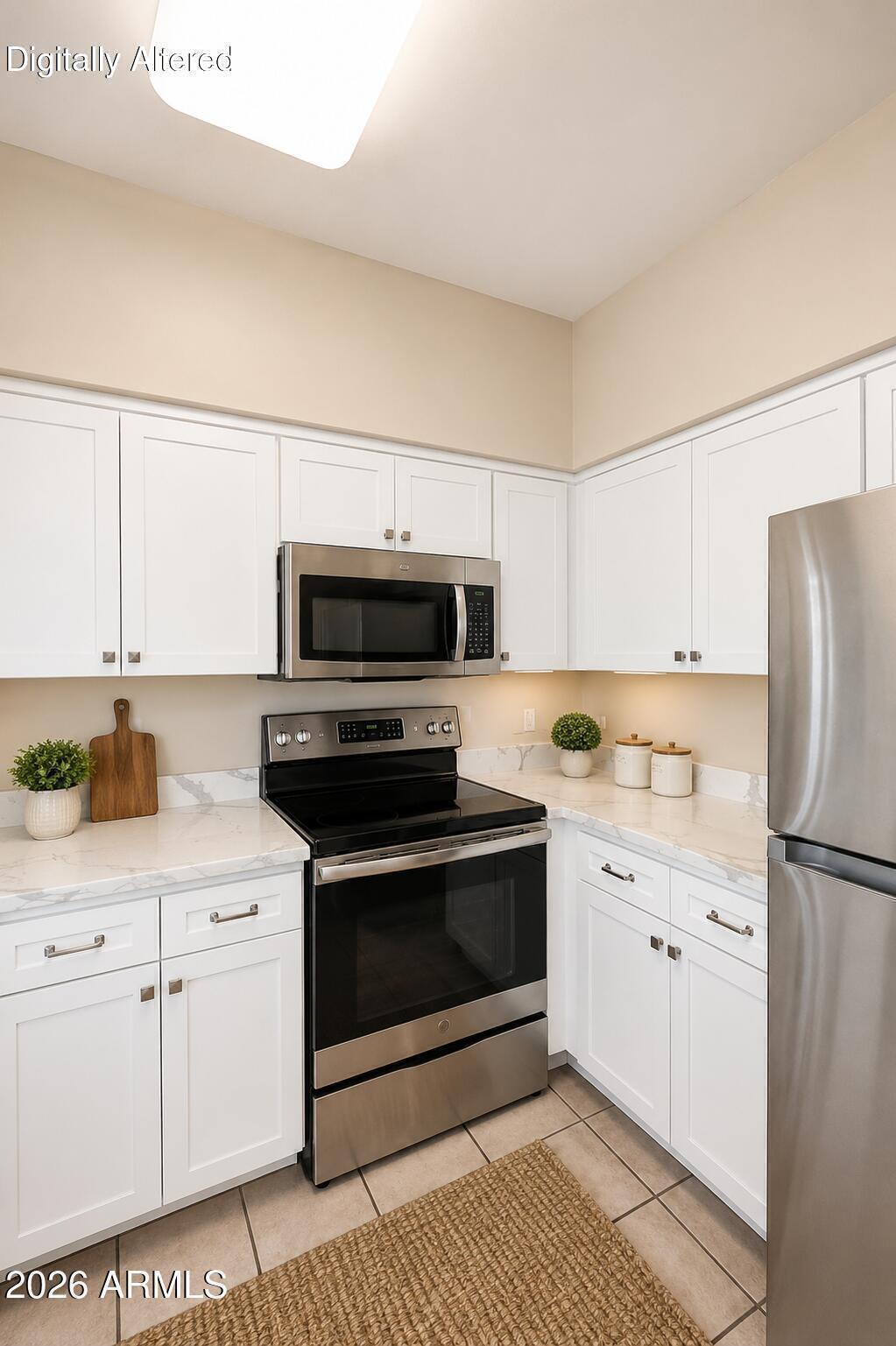 EDGE AT GRAYHAWK CONDOMINIUM - Residential Lease