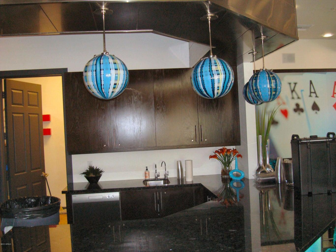 EDGE AT GRAYHAWK CONDOMINIUM - Residential Lease