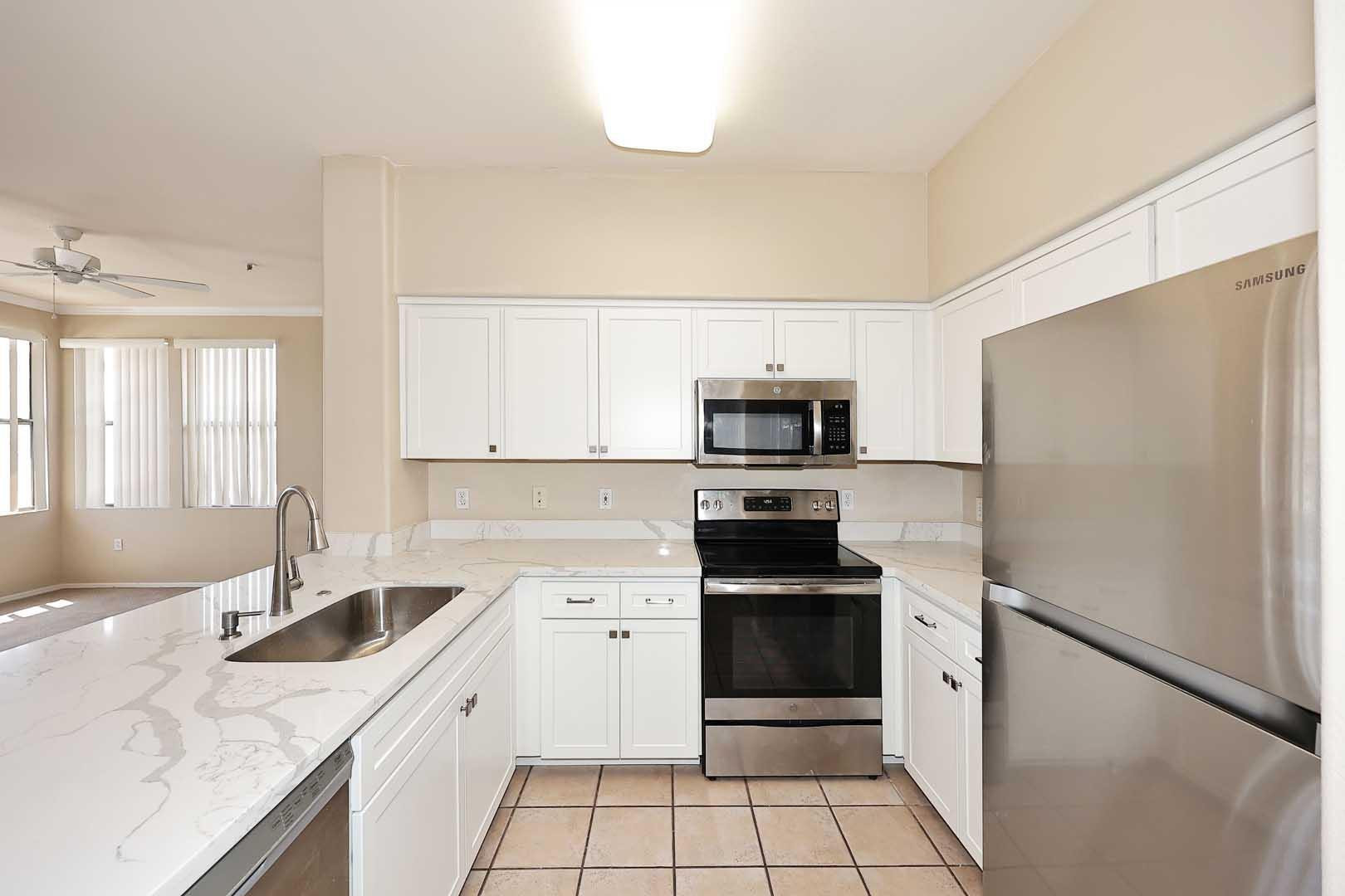 EDGE AT GRAYHAWK CONDOMINIUM - Residential Lease
