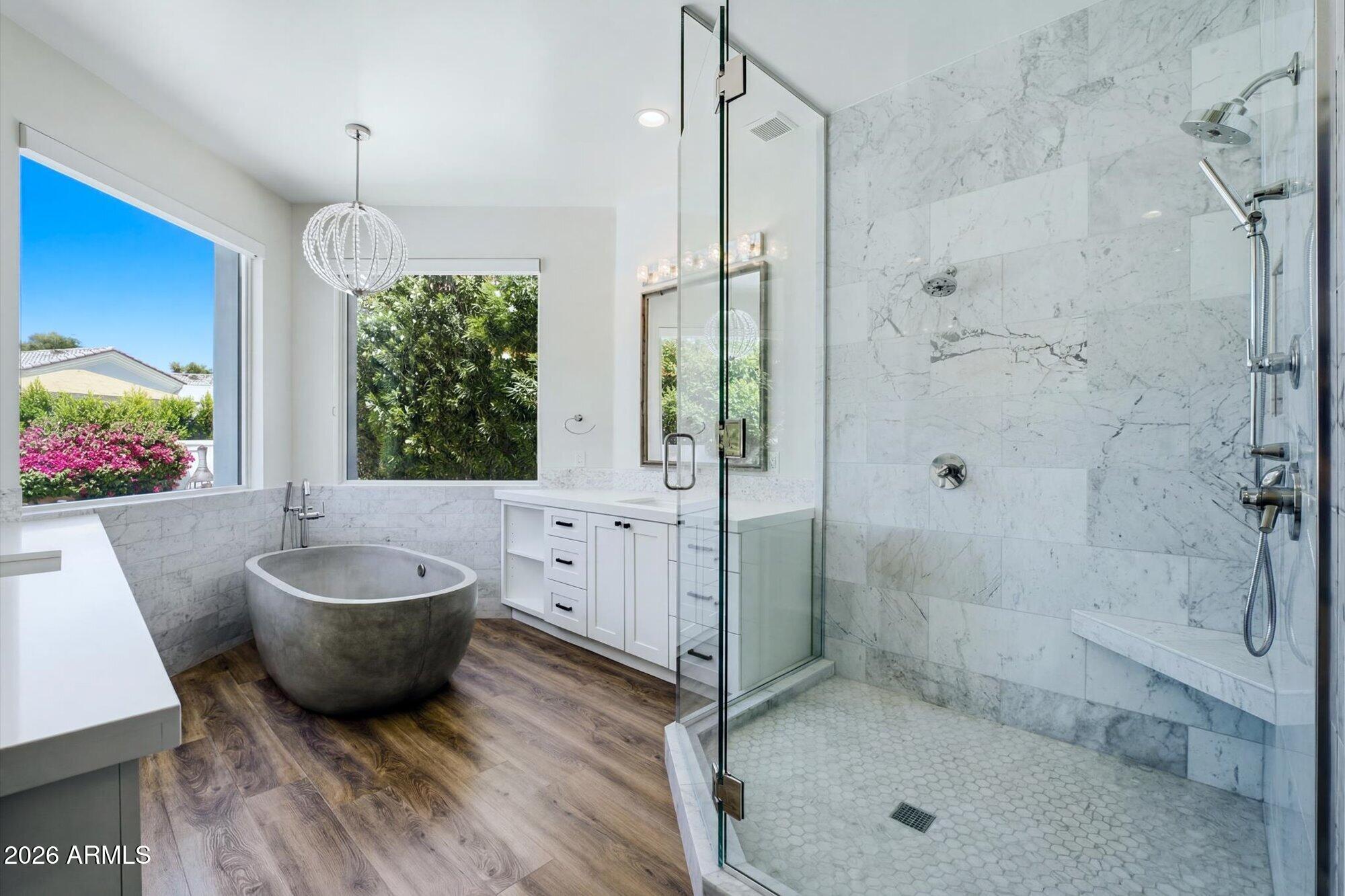 CHENEY ESTATES LOT 1-72 TR A-C D1 D2 EF - Residential