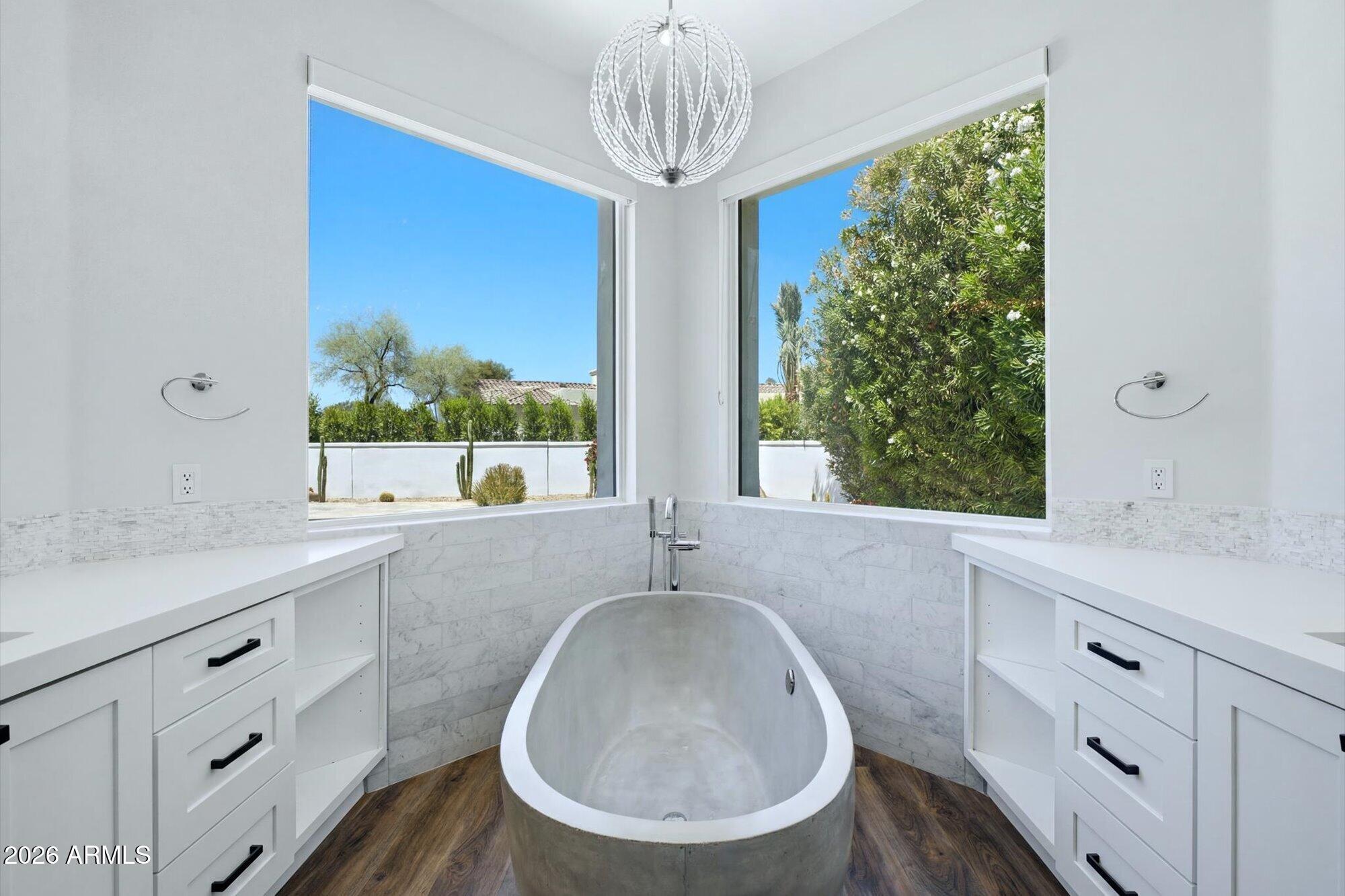 CHENEY ESTATES LOT 1-72 TR A-C D1 D2 EF - Residential