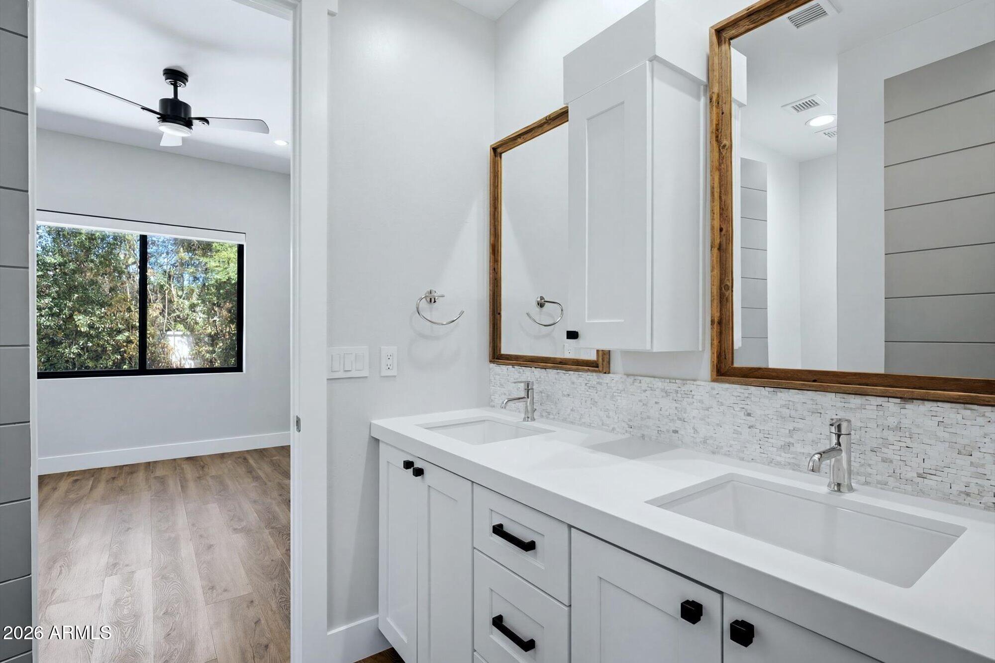 CHENEY ESTATES LOT 1-72 TR A-C D1 D2 EF - Residential