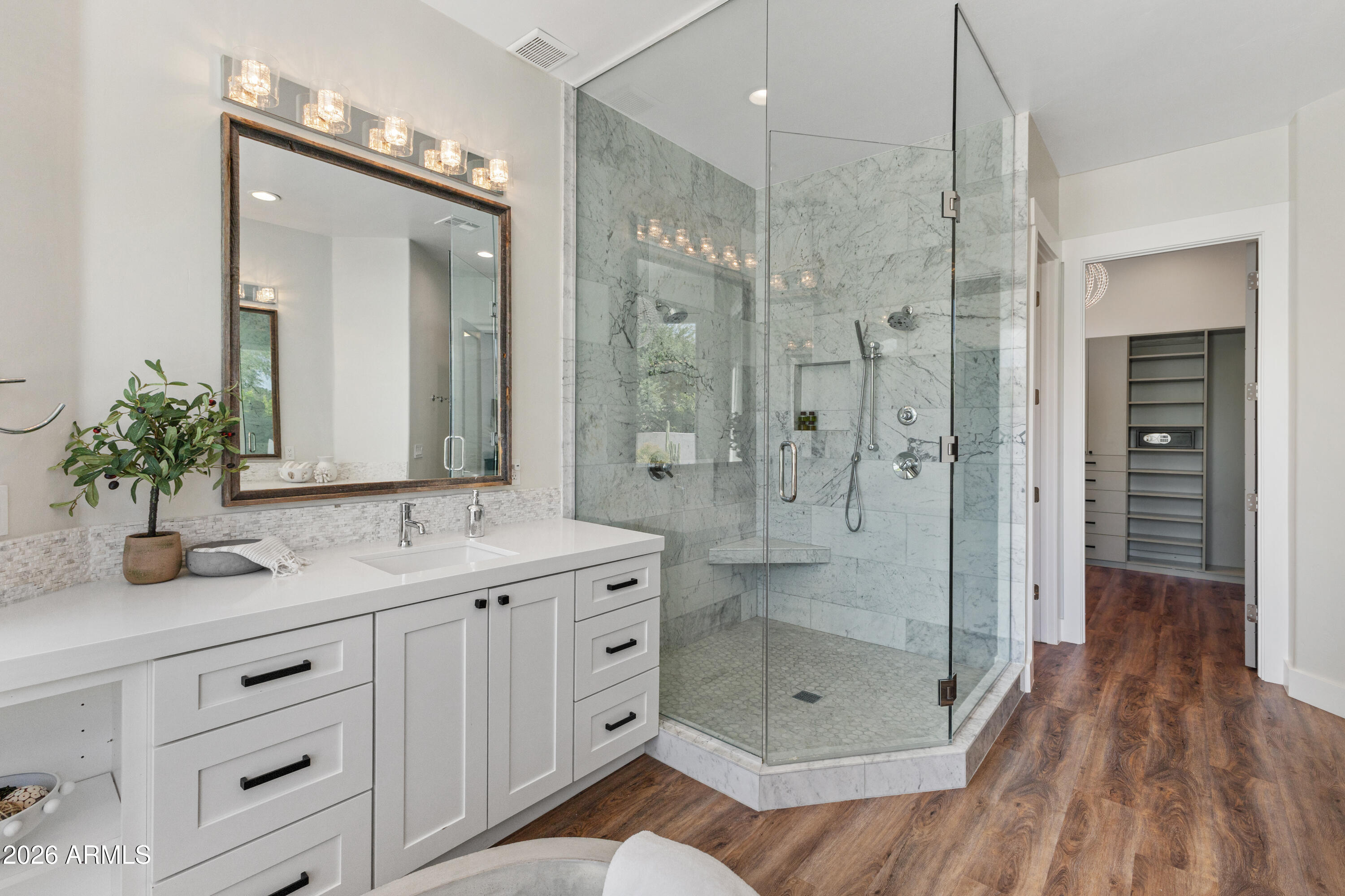CHENEY ESTATES LOT 1-72 TR A-C D1 D2 EF - Residential