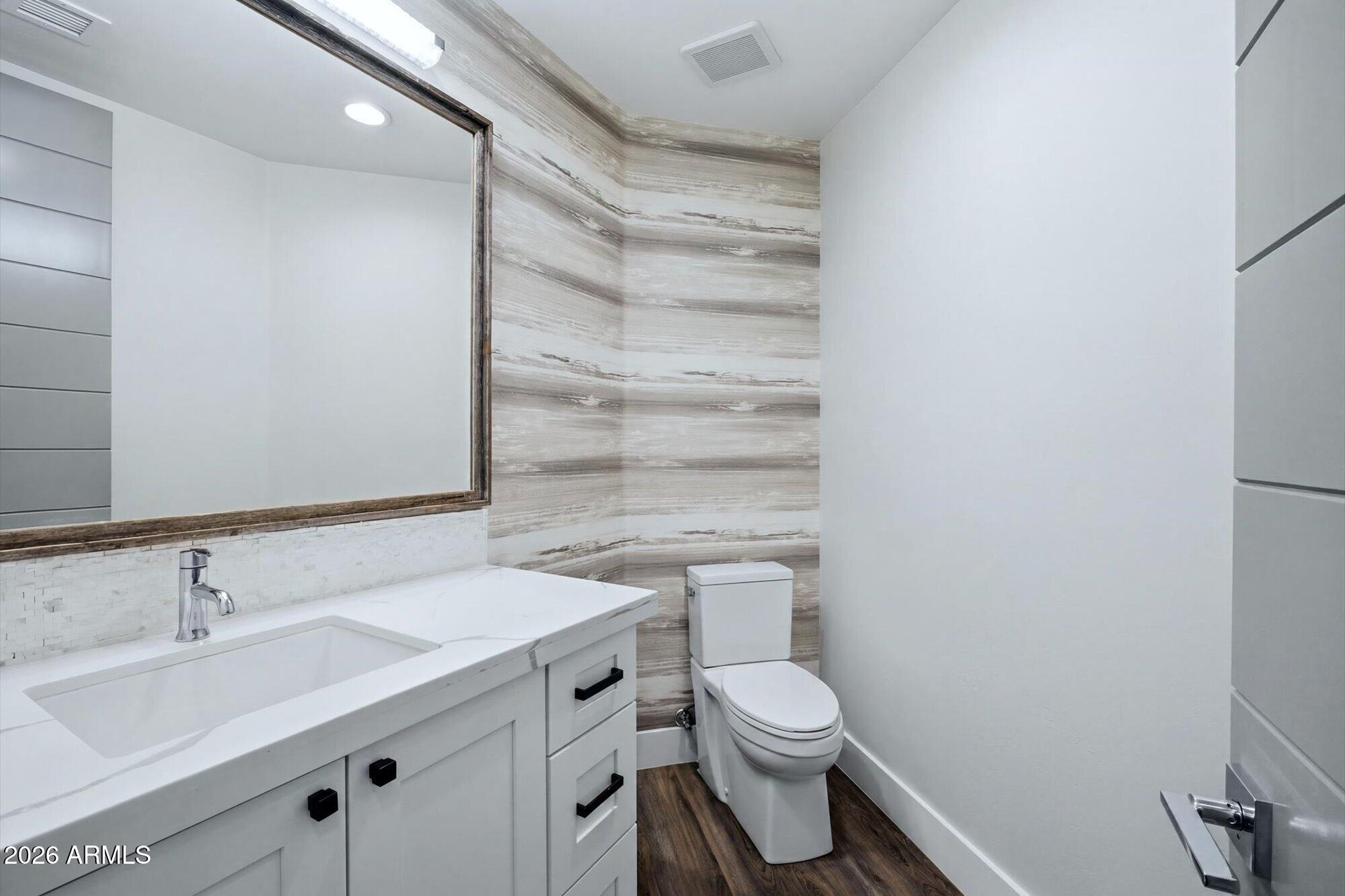 CHENEY ESTATES LOT 1-72 TR A-C D1 D2 EF - Residential