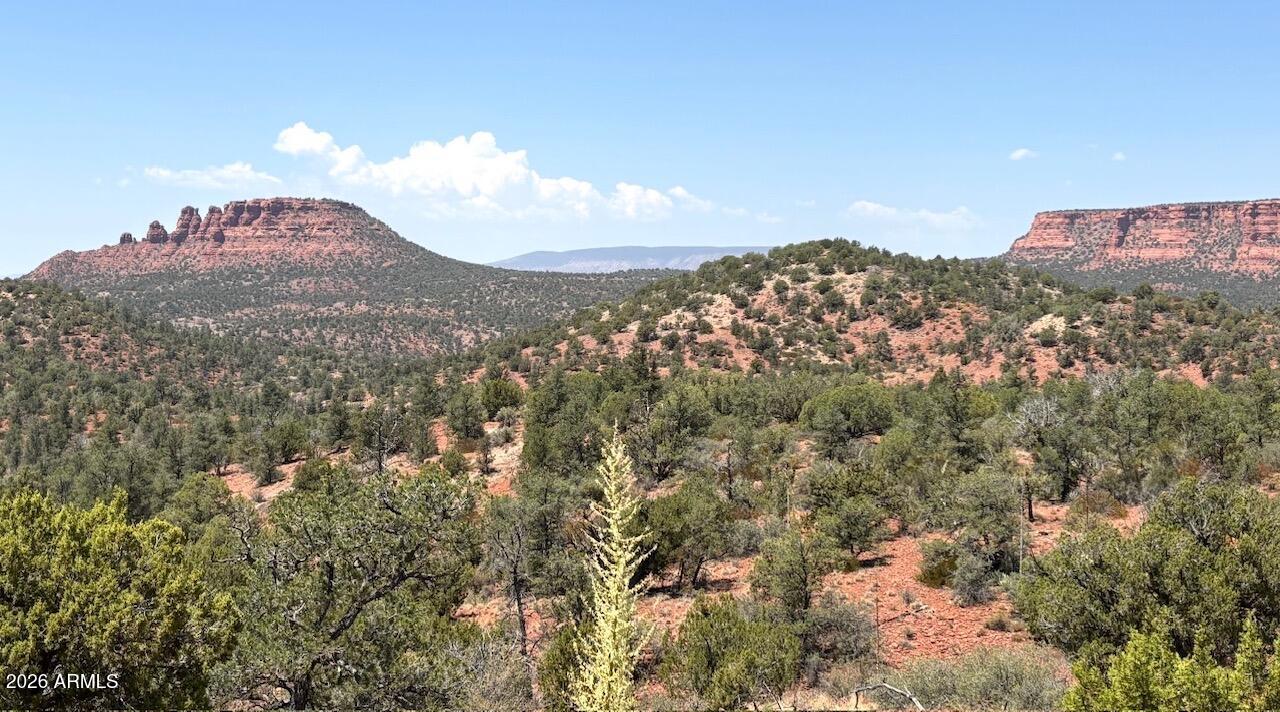 THE NORTH SLOPES - Land