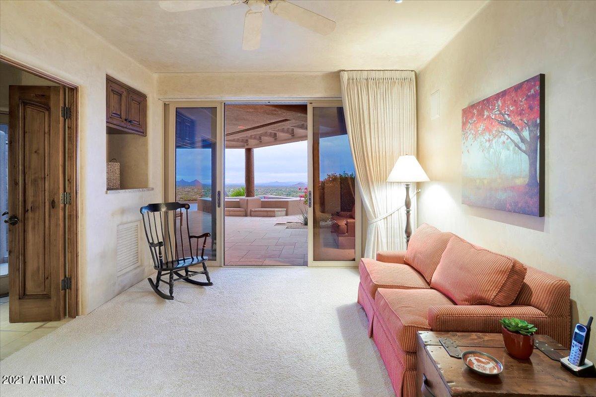 Carefree Ranch - Residential