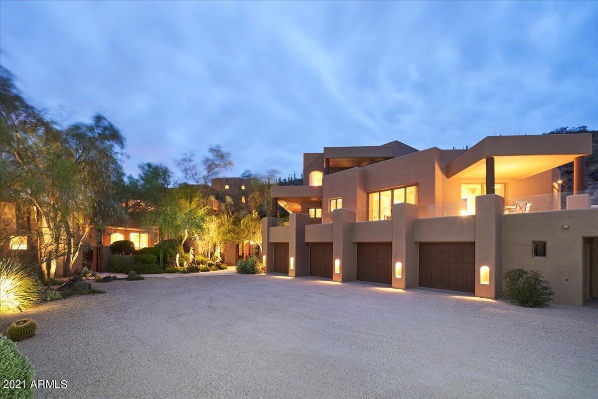 Carefree Ranch - Residential