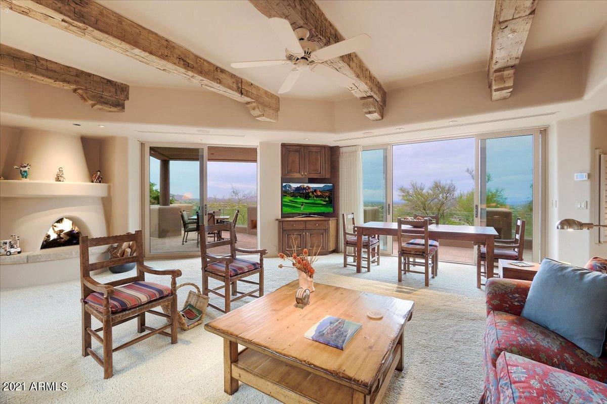Carefree Ranch - Residential