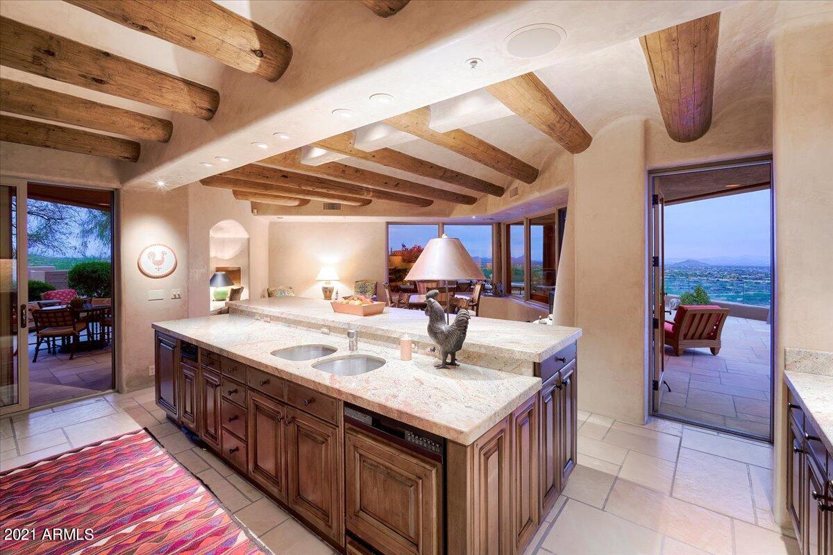 Carefree Ranch - Residential